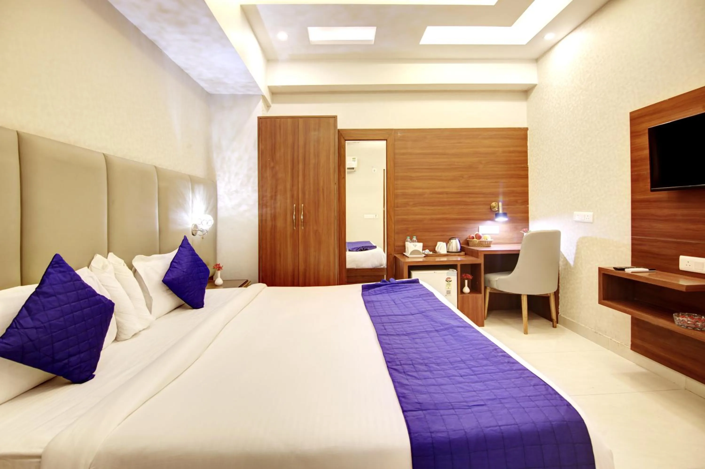 Photo of the whole room in Marks Hotel & Banquet