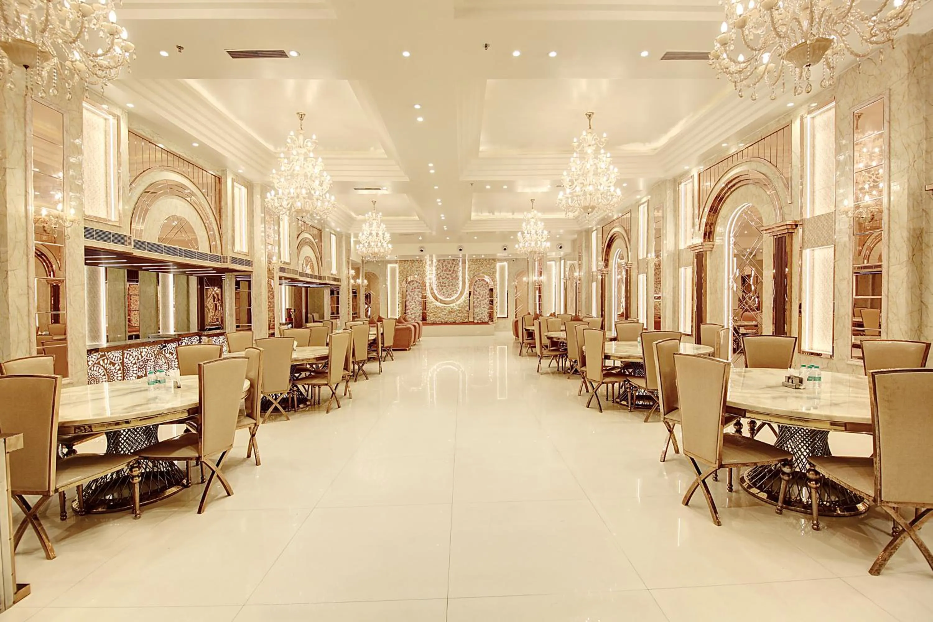 Banquet/Function facilities in Marks Hotel & Banquet