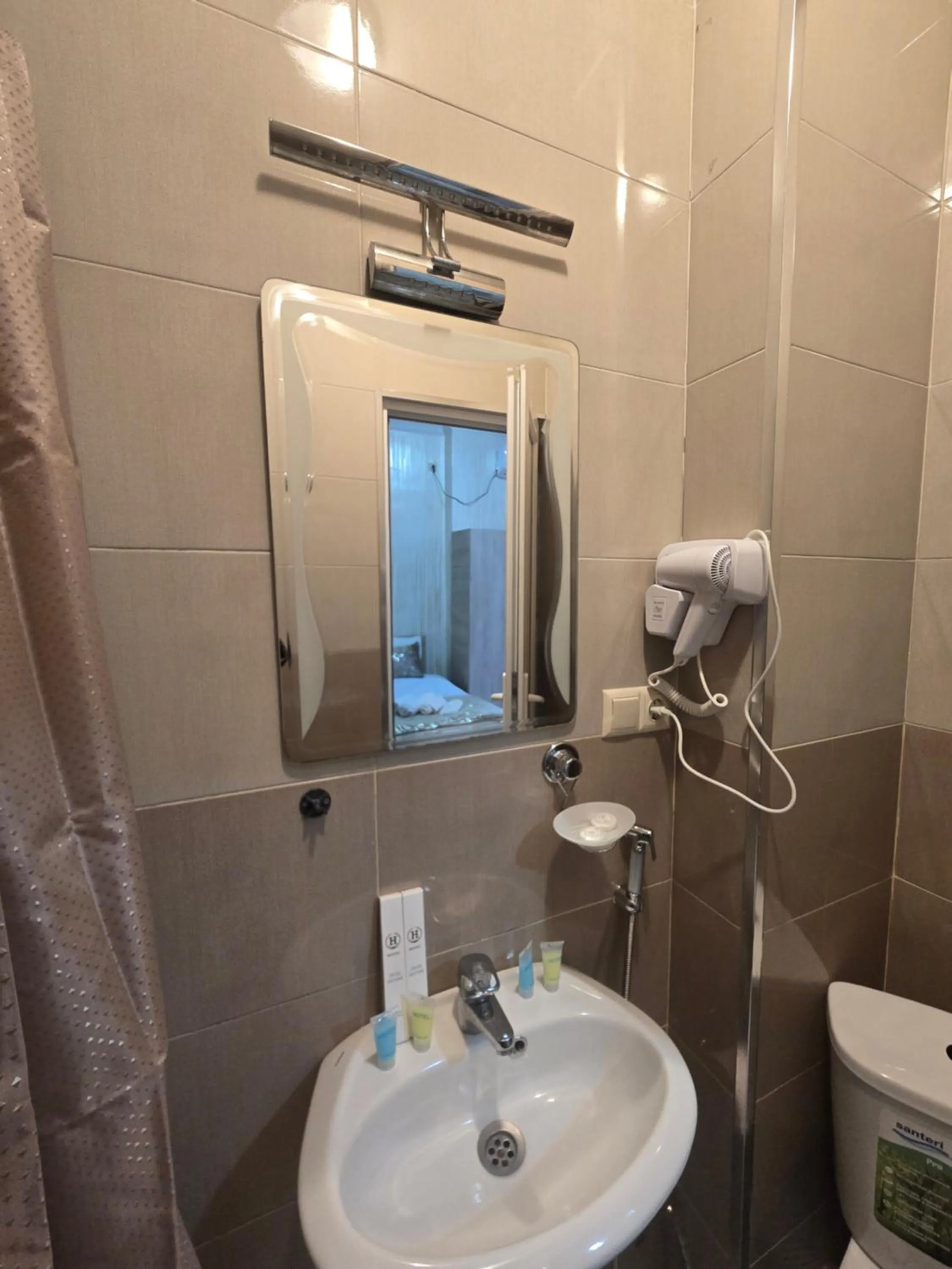 Shower in Batumi Inn Hotel