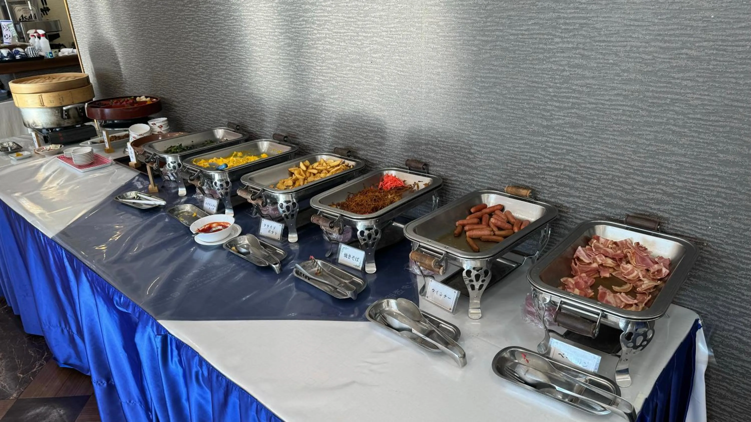 Food in Ashiwada Hotel