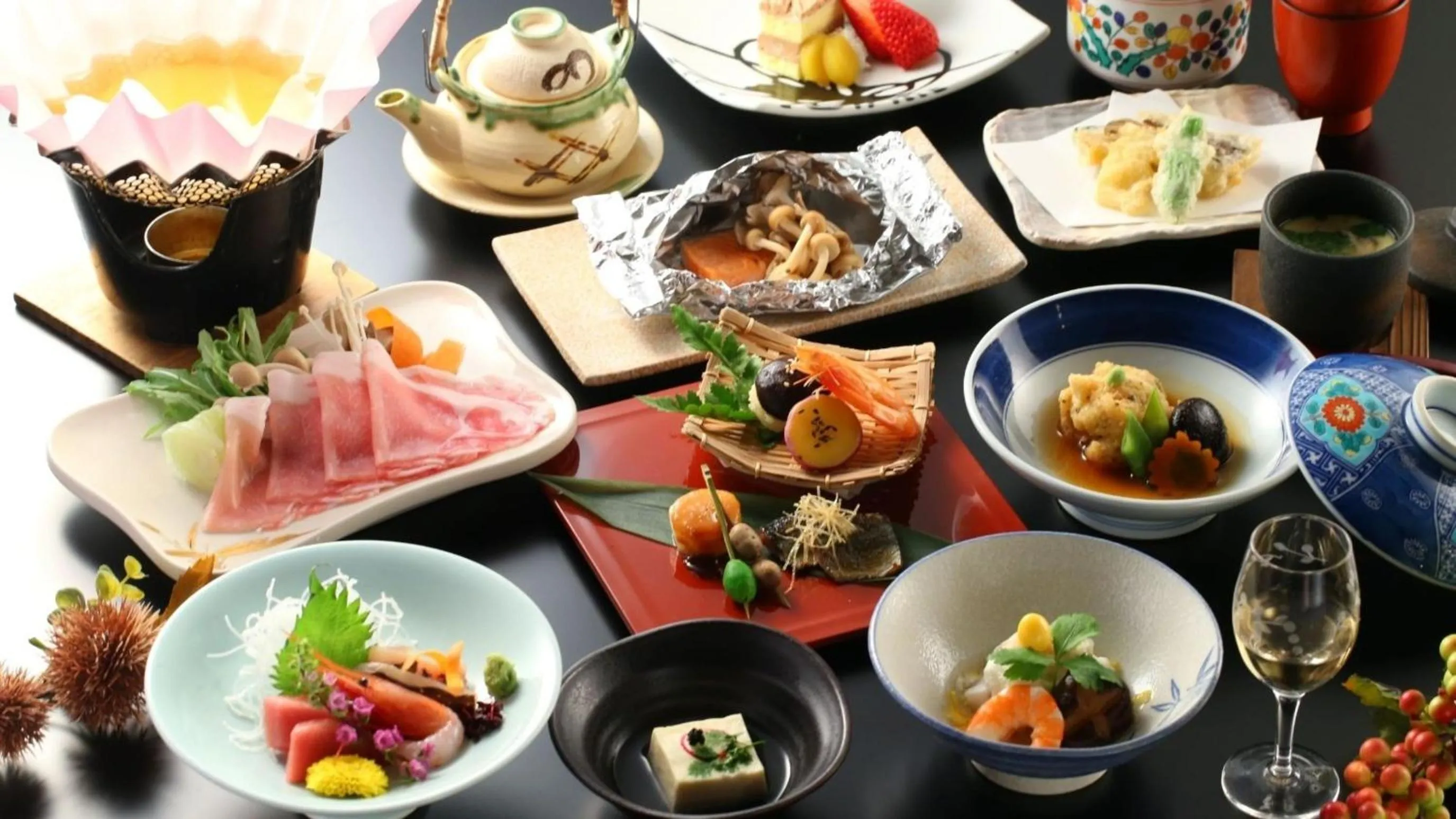 Food in Ashiwada Hotel