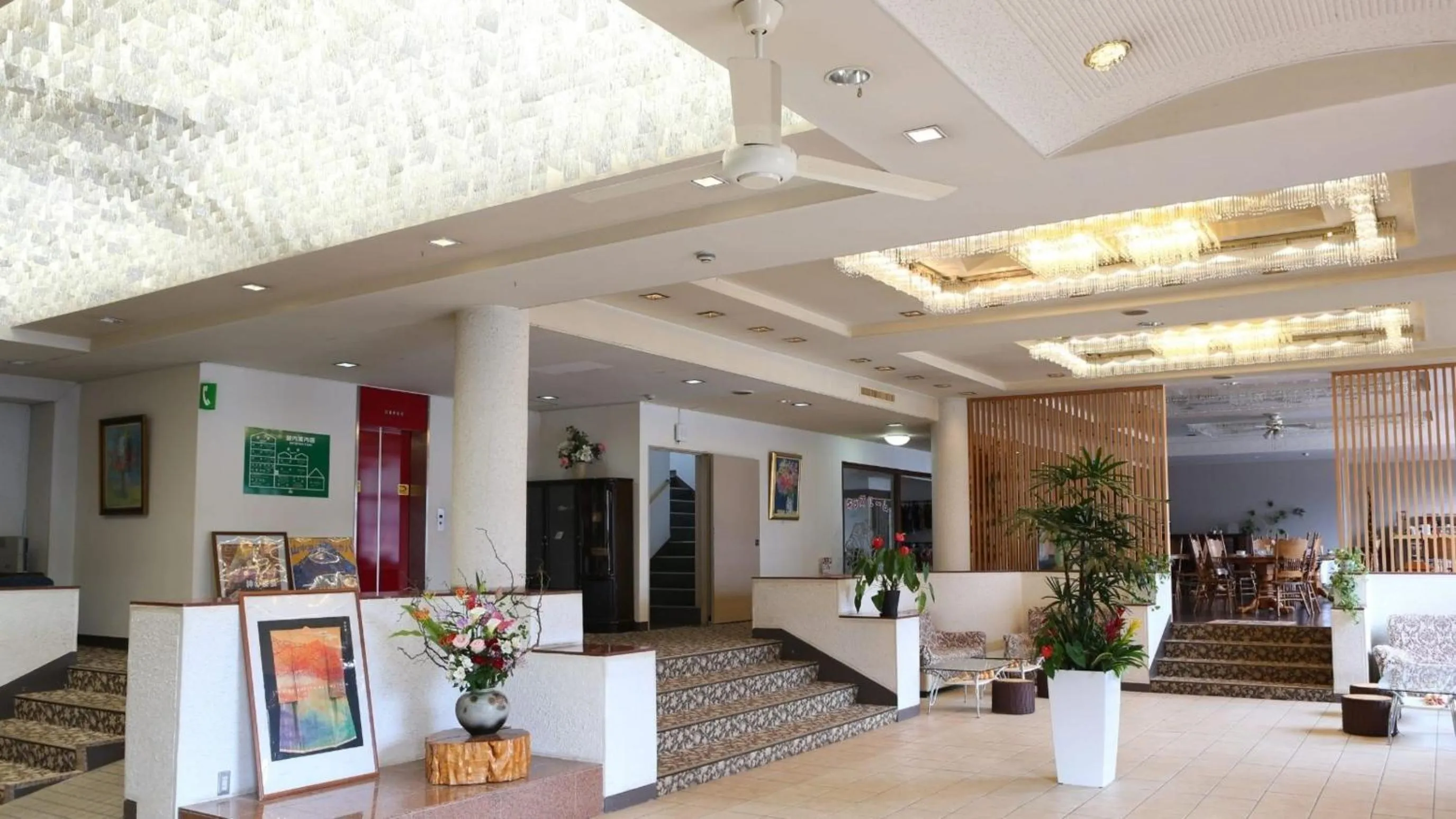 Lobby or reception in Ashiwada Hotel