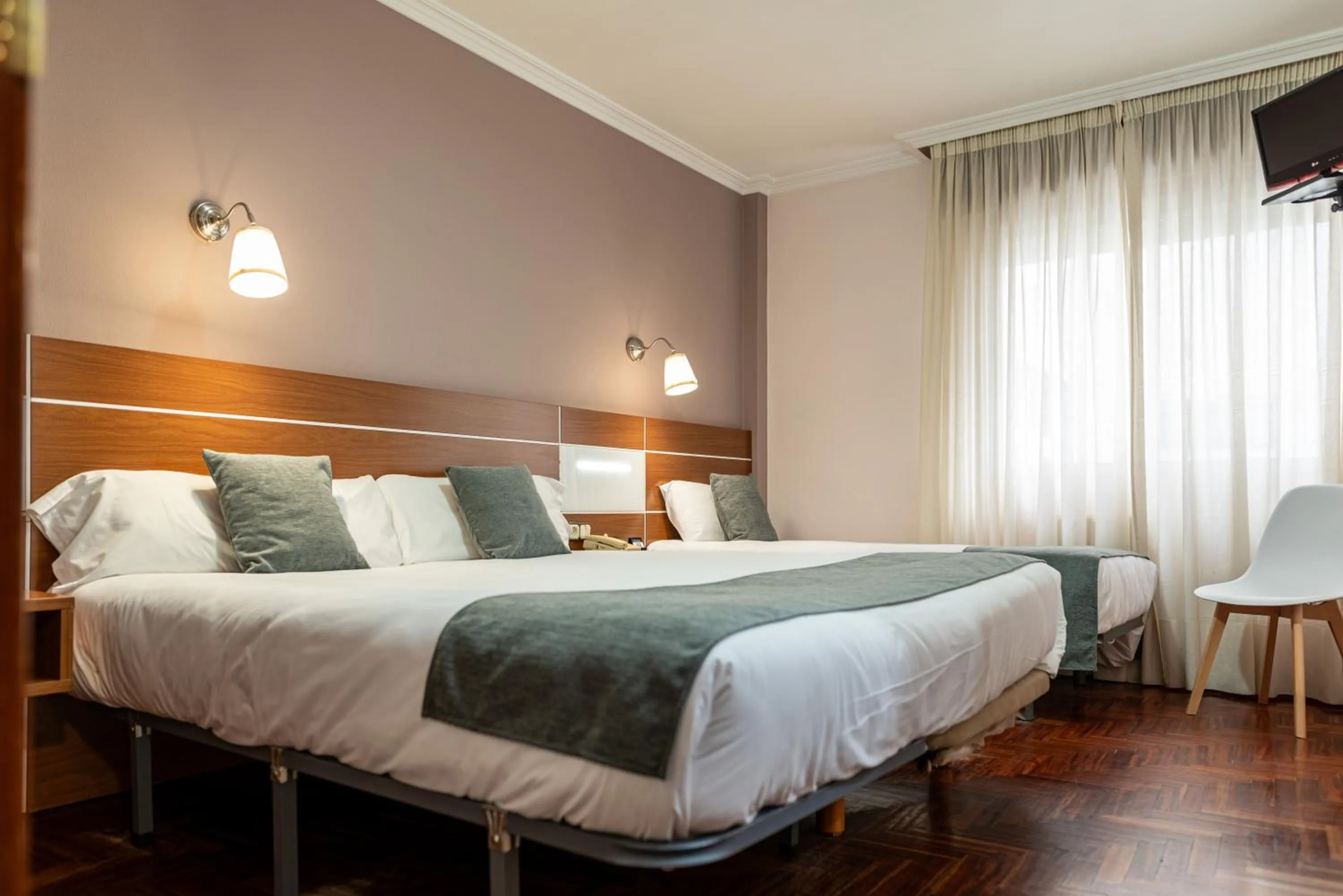 Bed in Hotel City Express Comercio