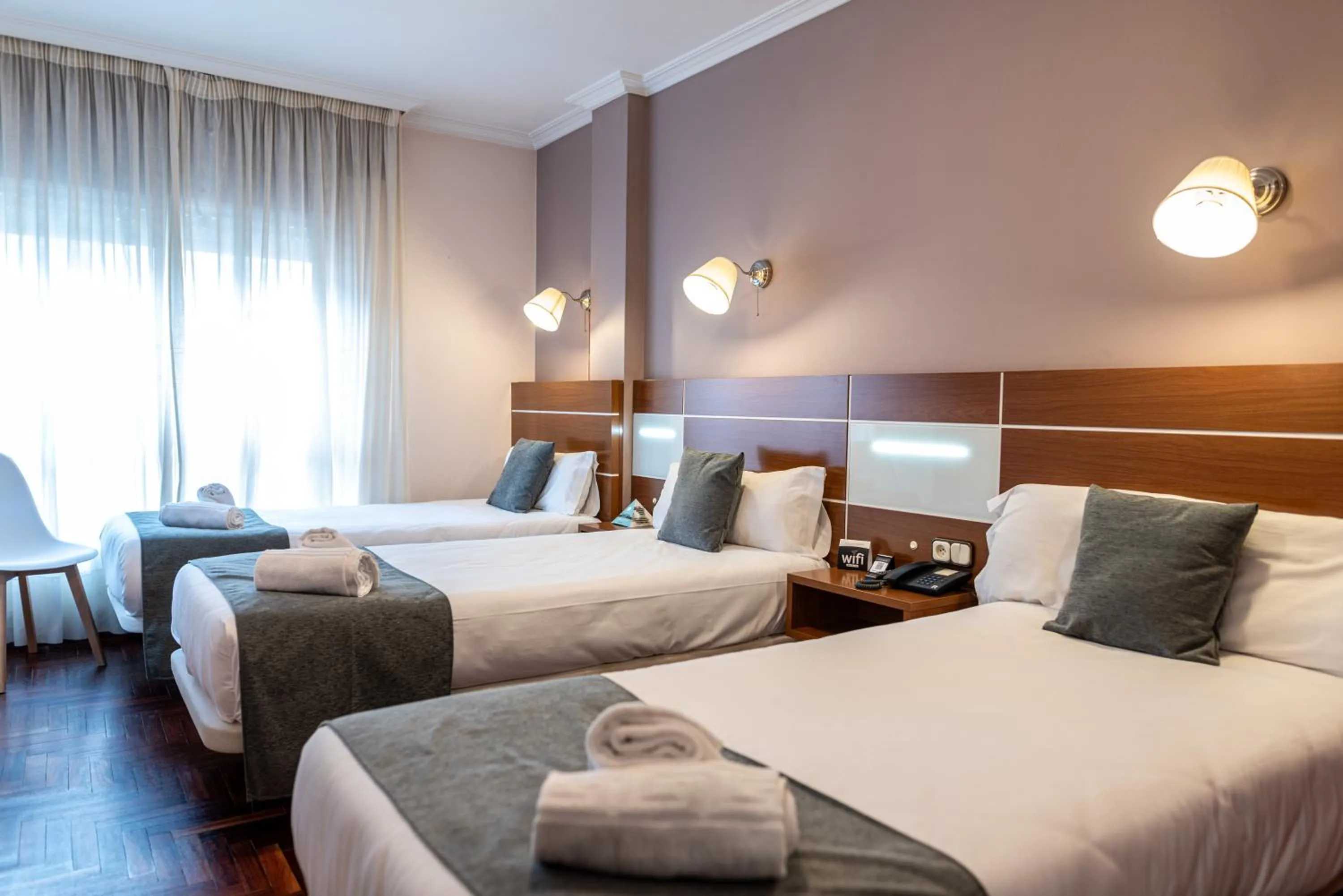 Bed in Hotel City Express Comercio