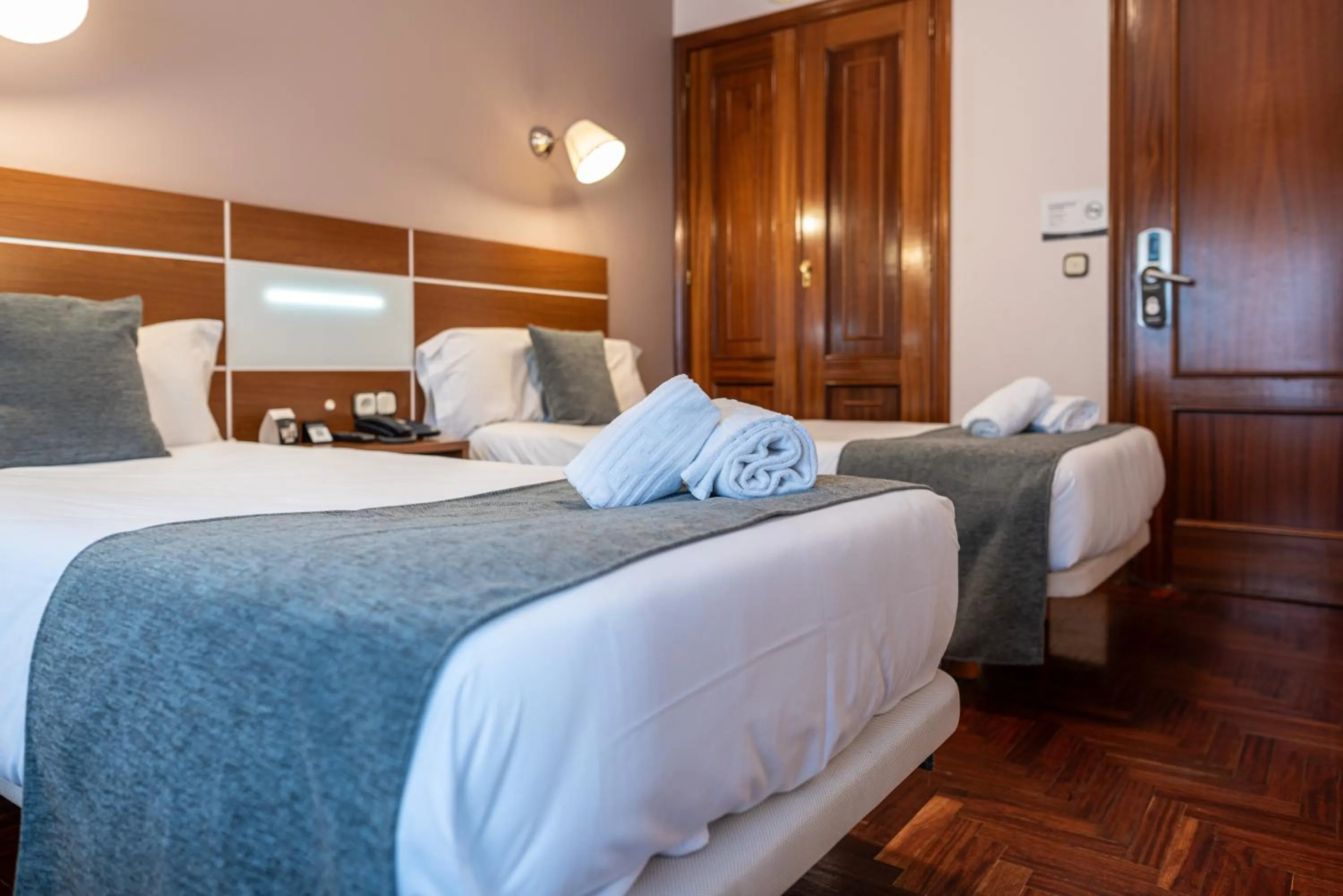 Bed in Hotel City Express Comercio