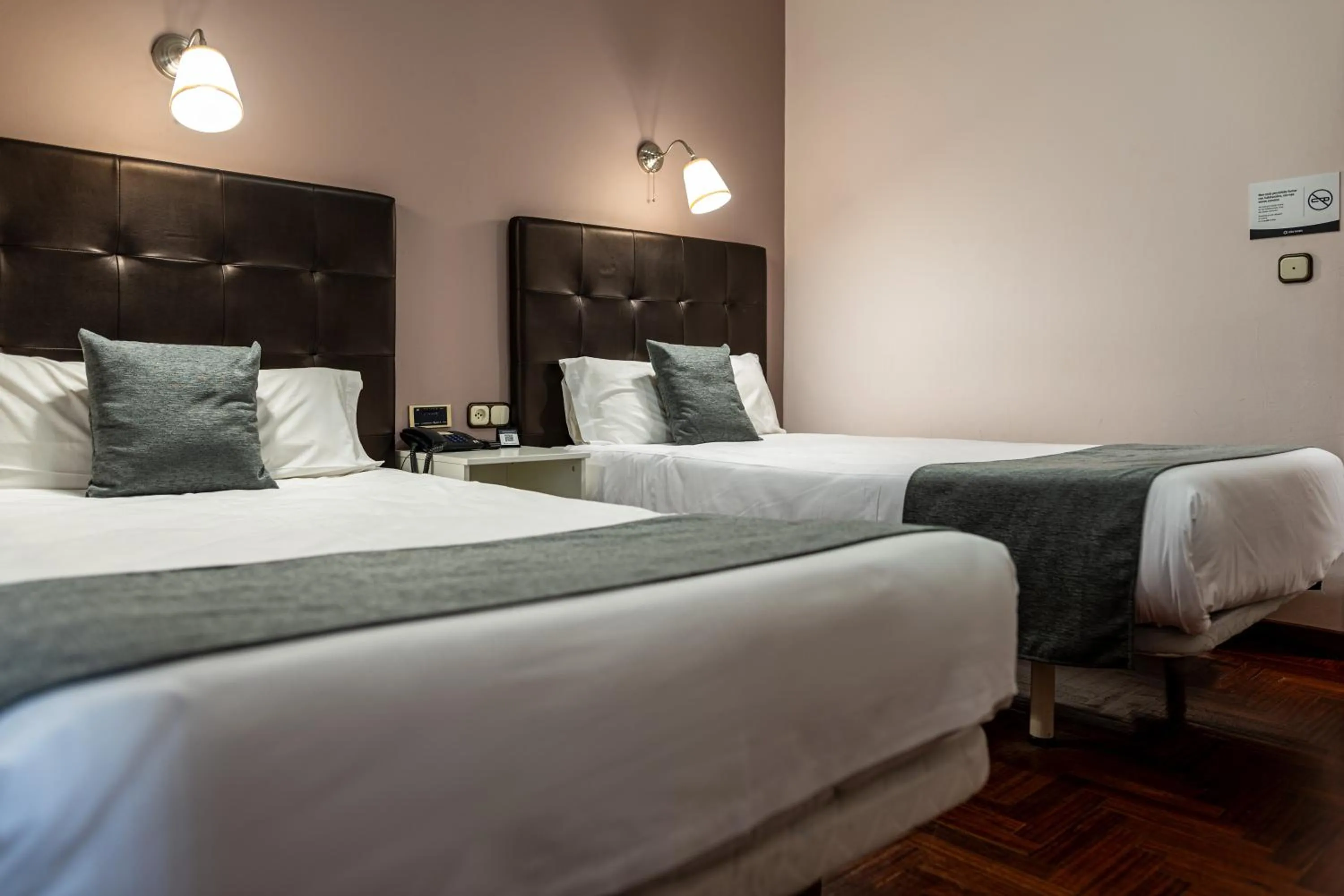 Bed in Hotel City Express Comercio