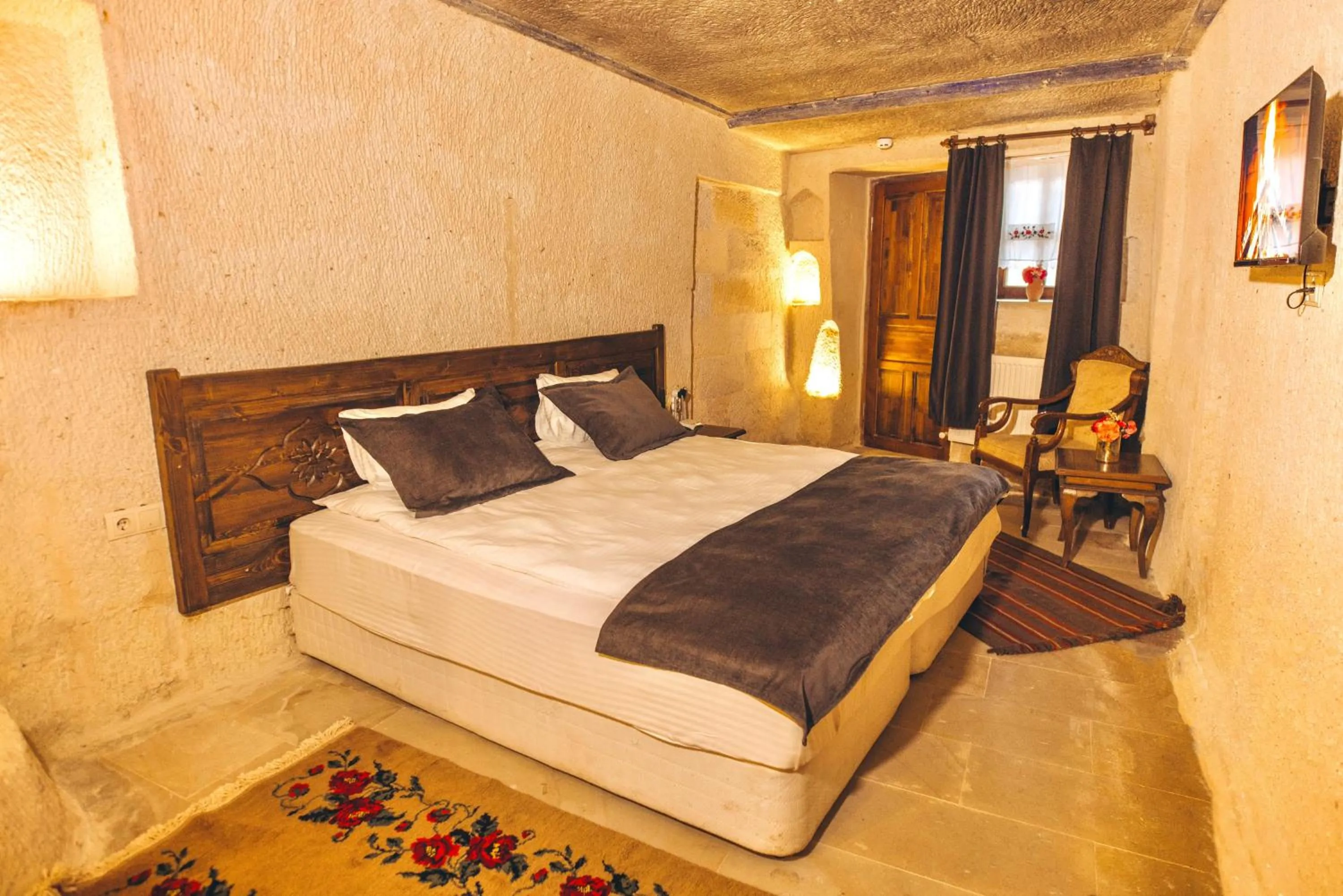 Bedroom, Bed in Solin Cave Cappadocia