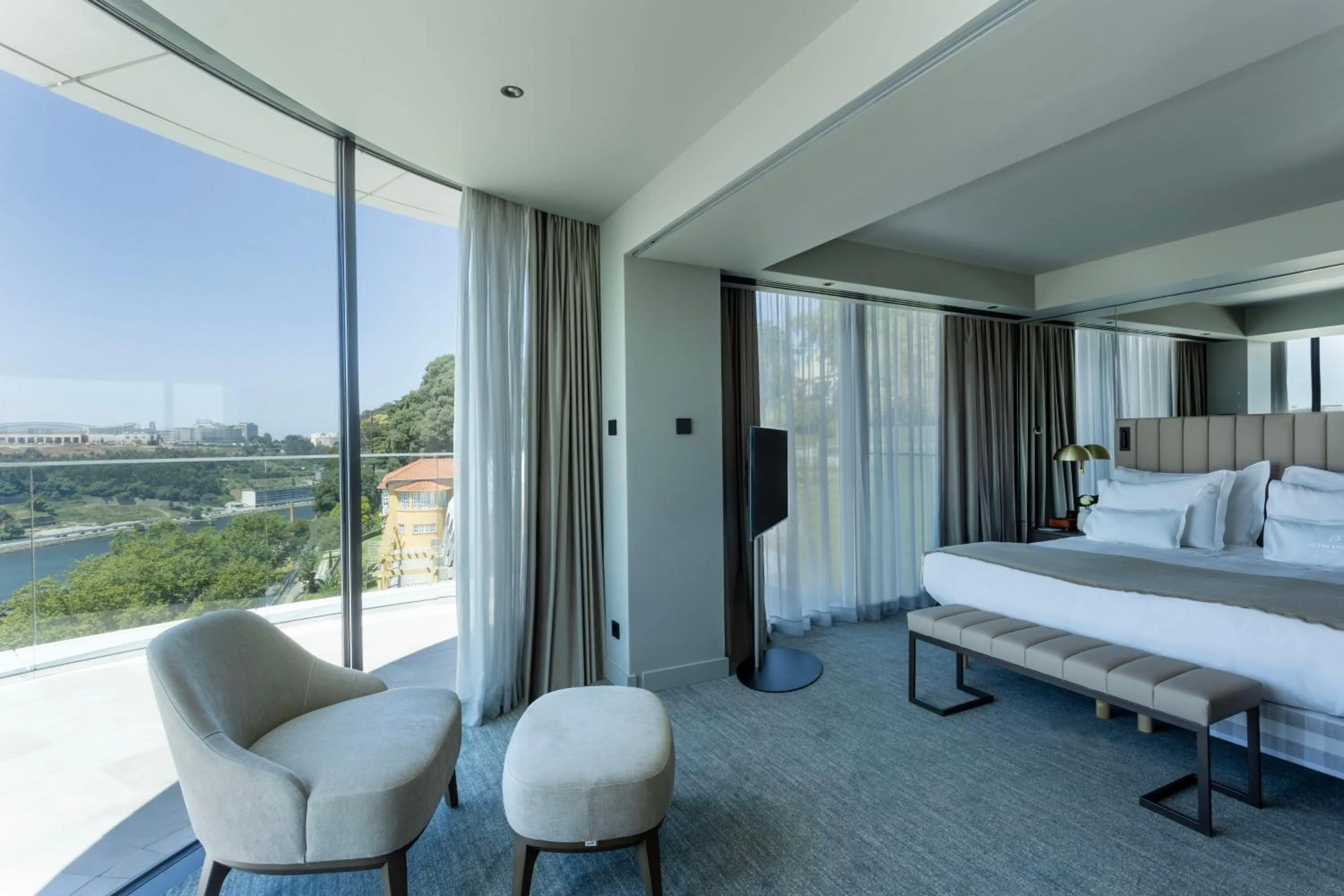 Bed in Altis Porto Hotel