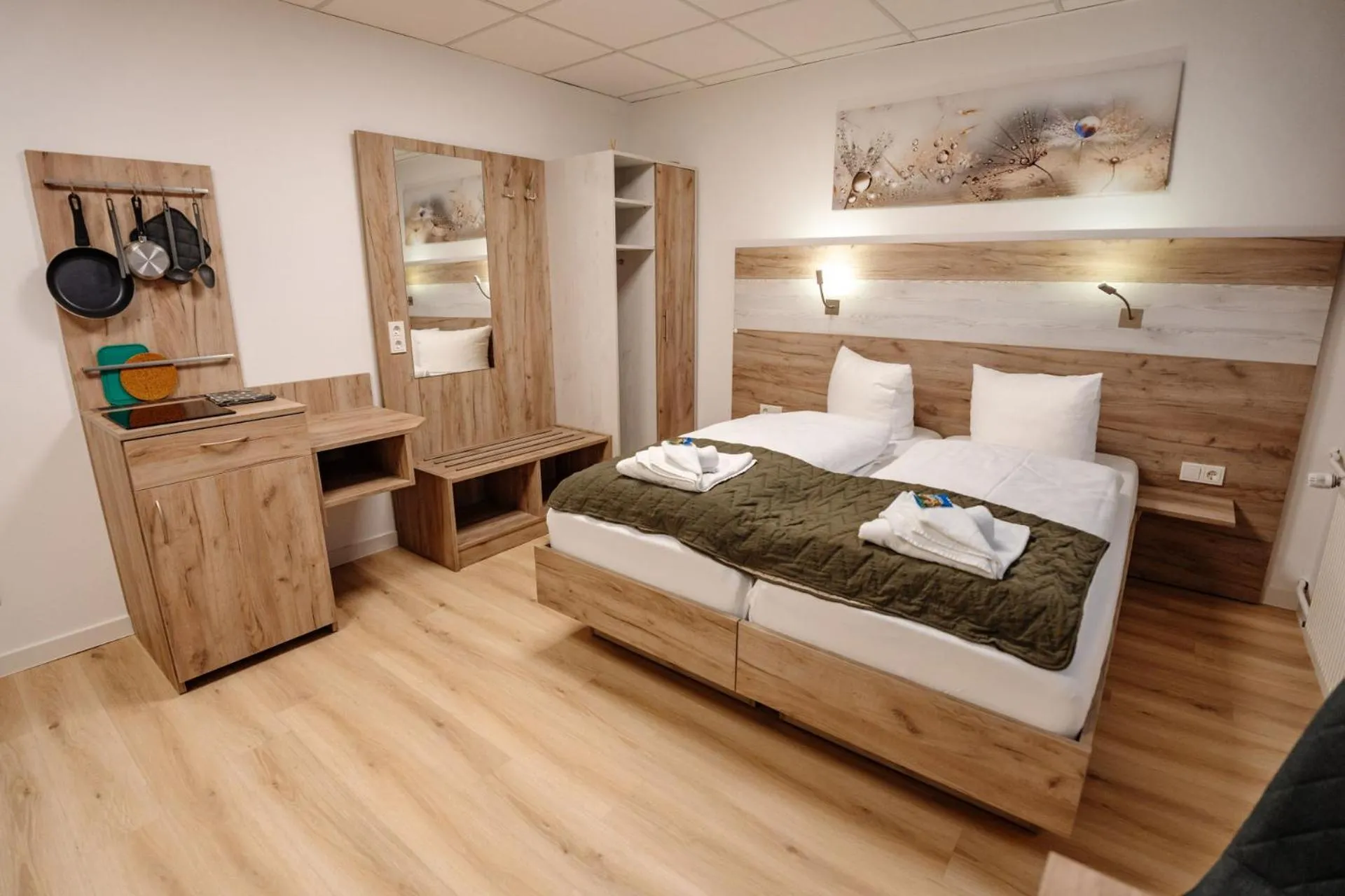 Sonnenschein Hotel & Apartments