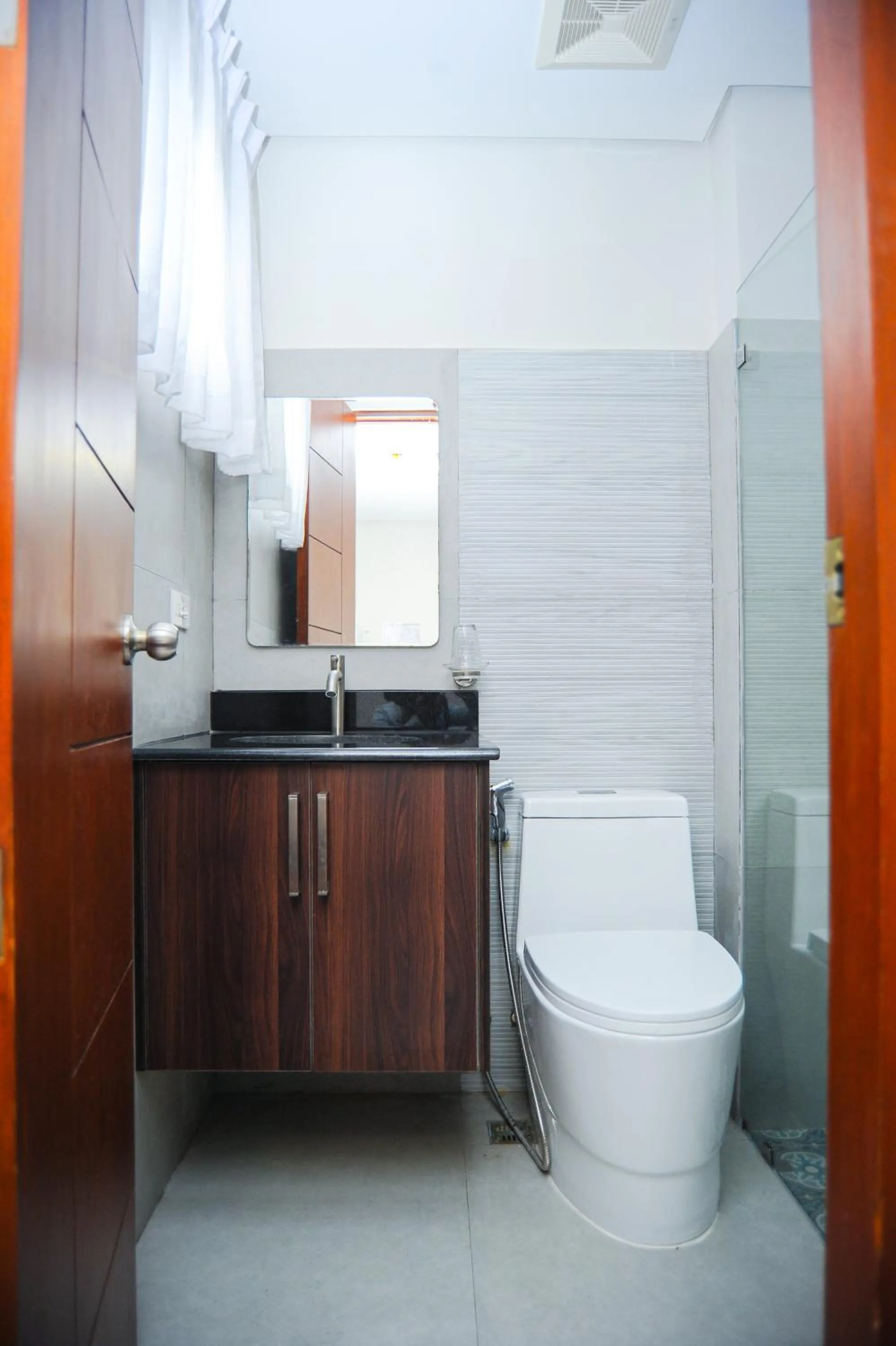 Bathroom in Kaia Isabelle Hotel Puerto Princesa