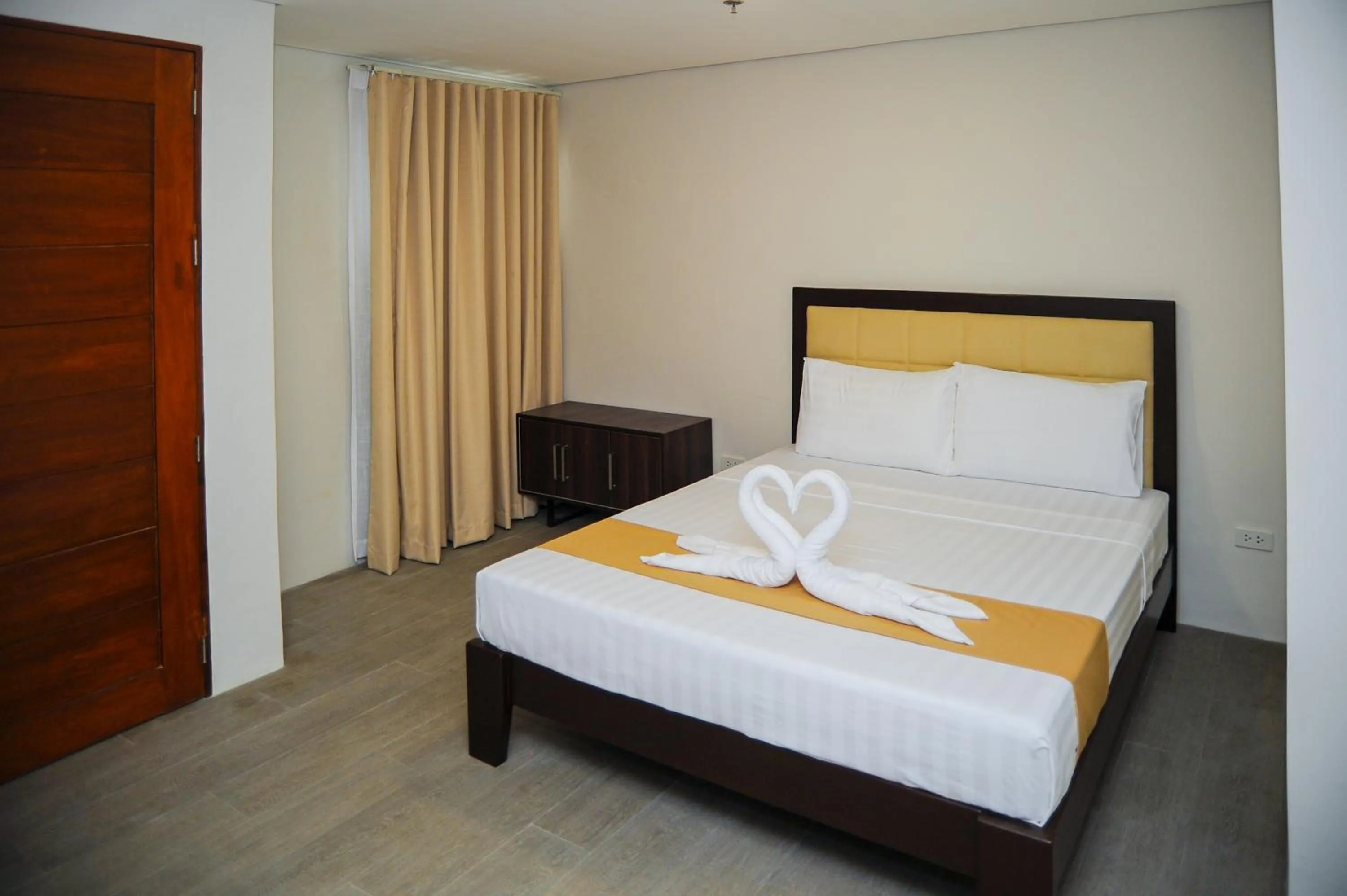 Bedroom, Bed in Kaia Isabelle Hotel Puerto Princesa