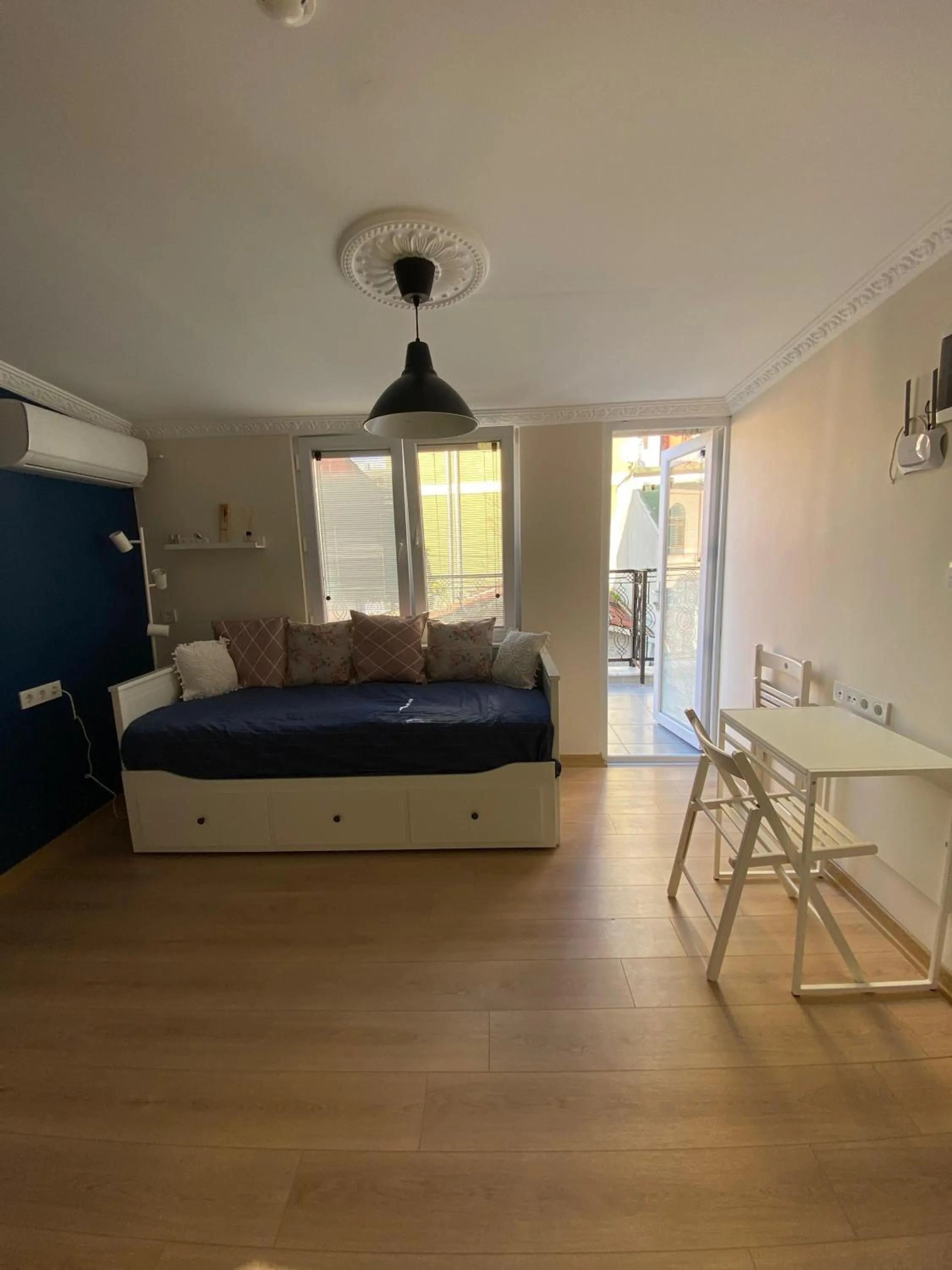 Photo of the whole room in Sapphire Suites Taksim