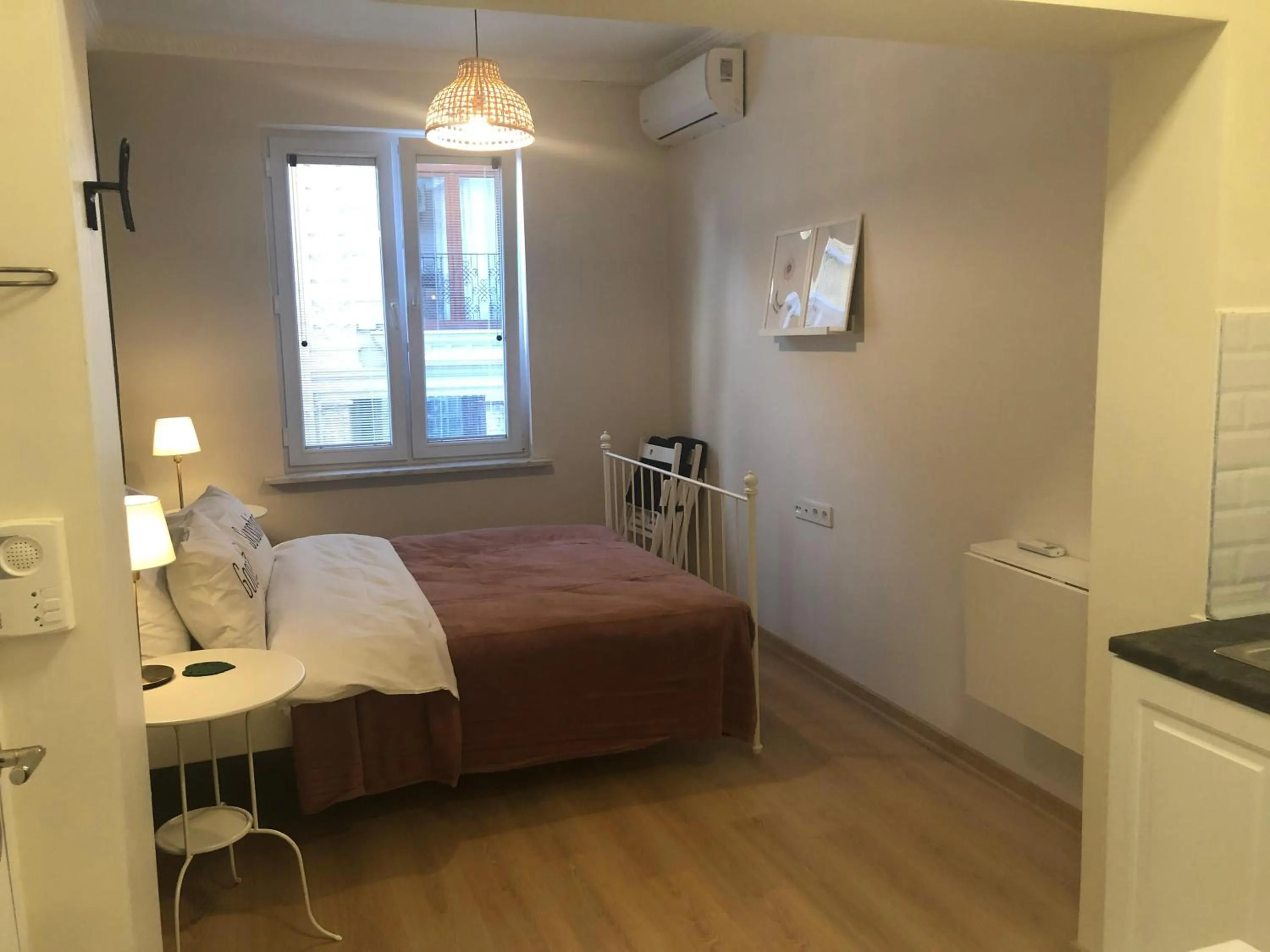 Bedroom, Bed in Sapphire Suites Taksim