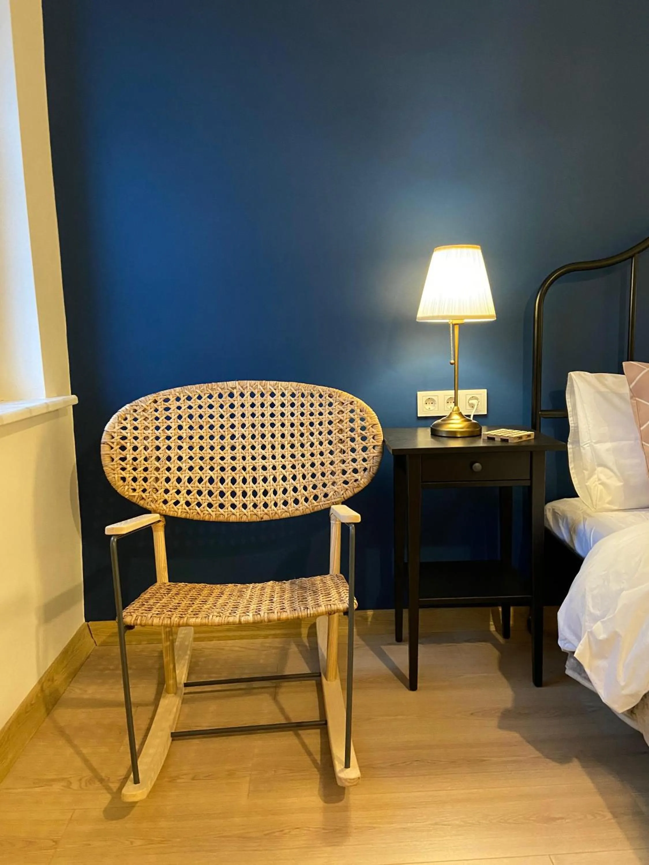 Living room, Bed in Sapphire Suites Taksim