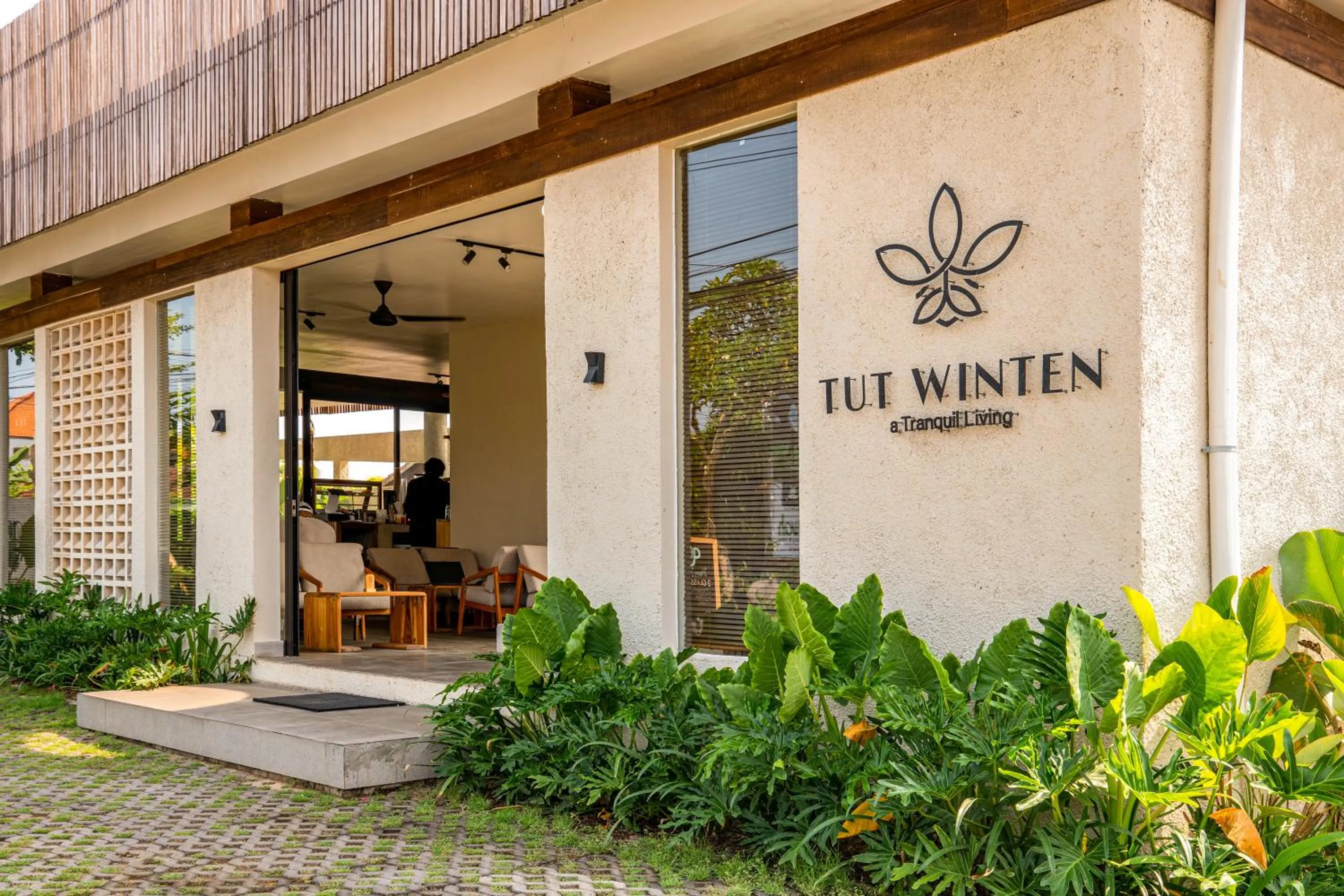 Tut Winten a Tranquil Living Villa Ubud