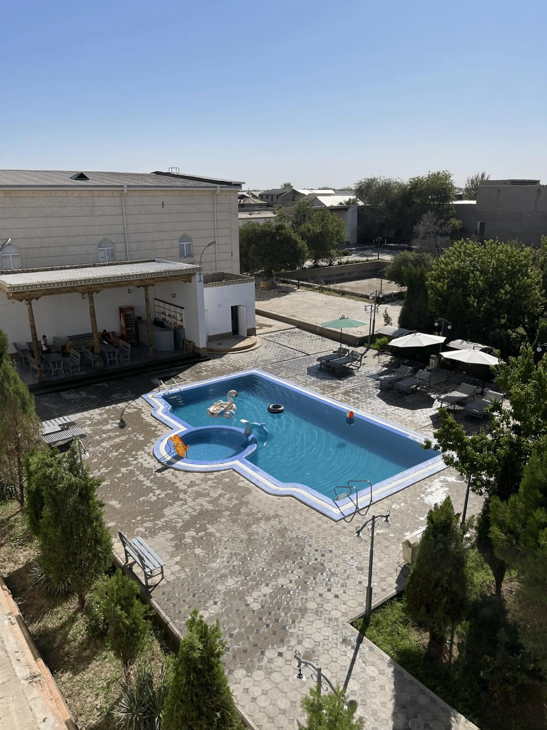 Property building in Qibla Tozabog