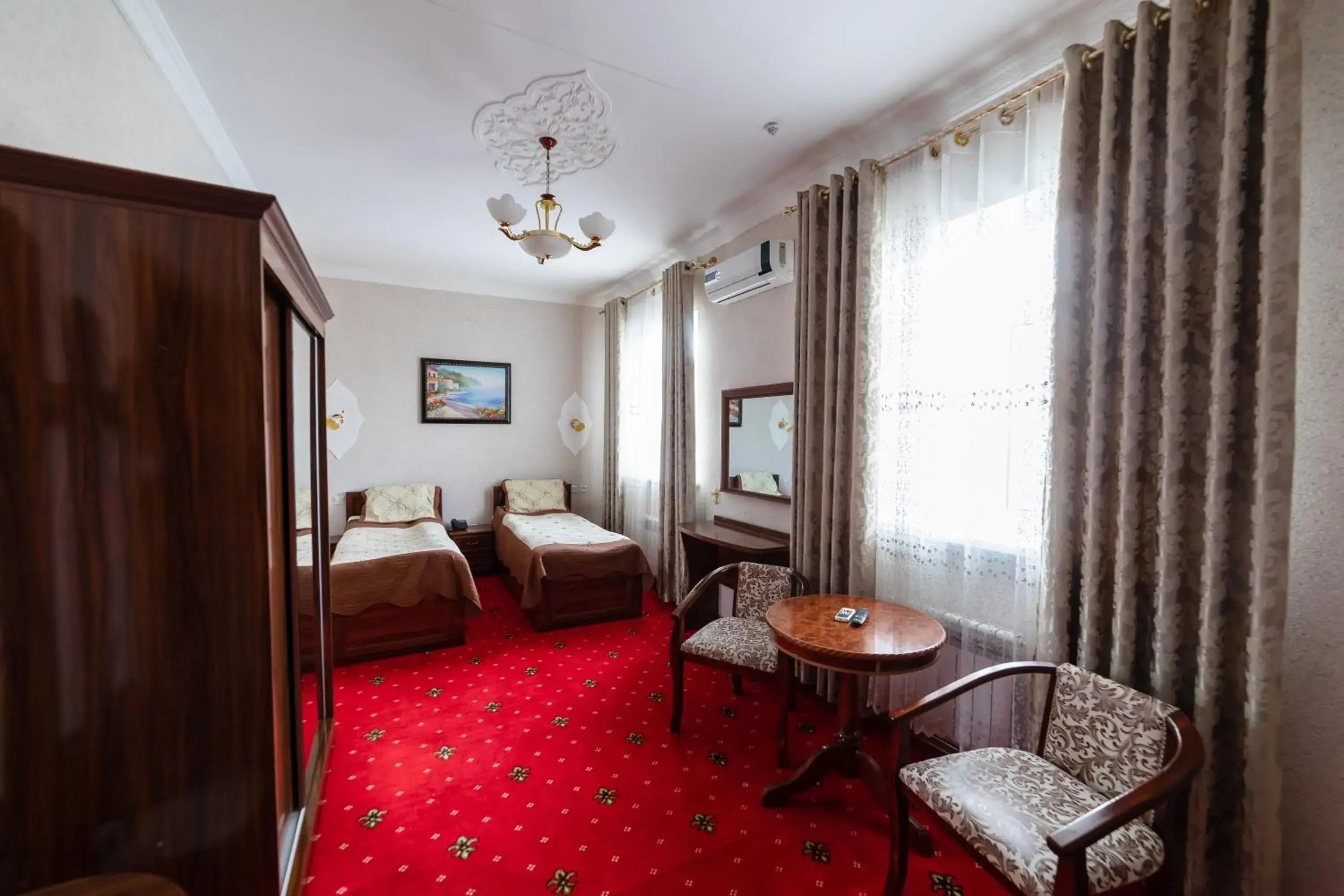 Twin Room with Private Bathroom in Qibla Tozabog Twin Room with Private Bathroom in Qibla Tozabog