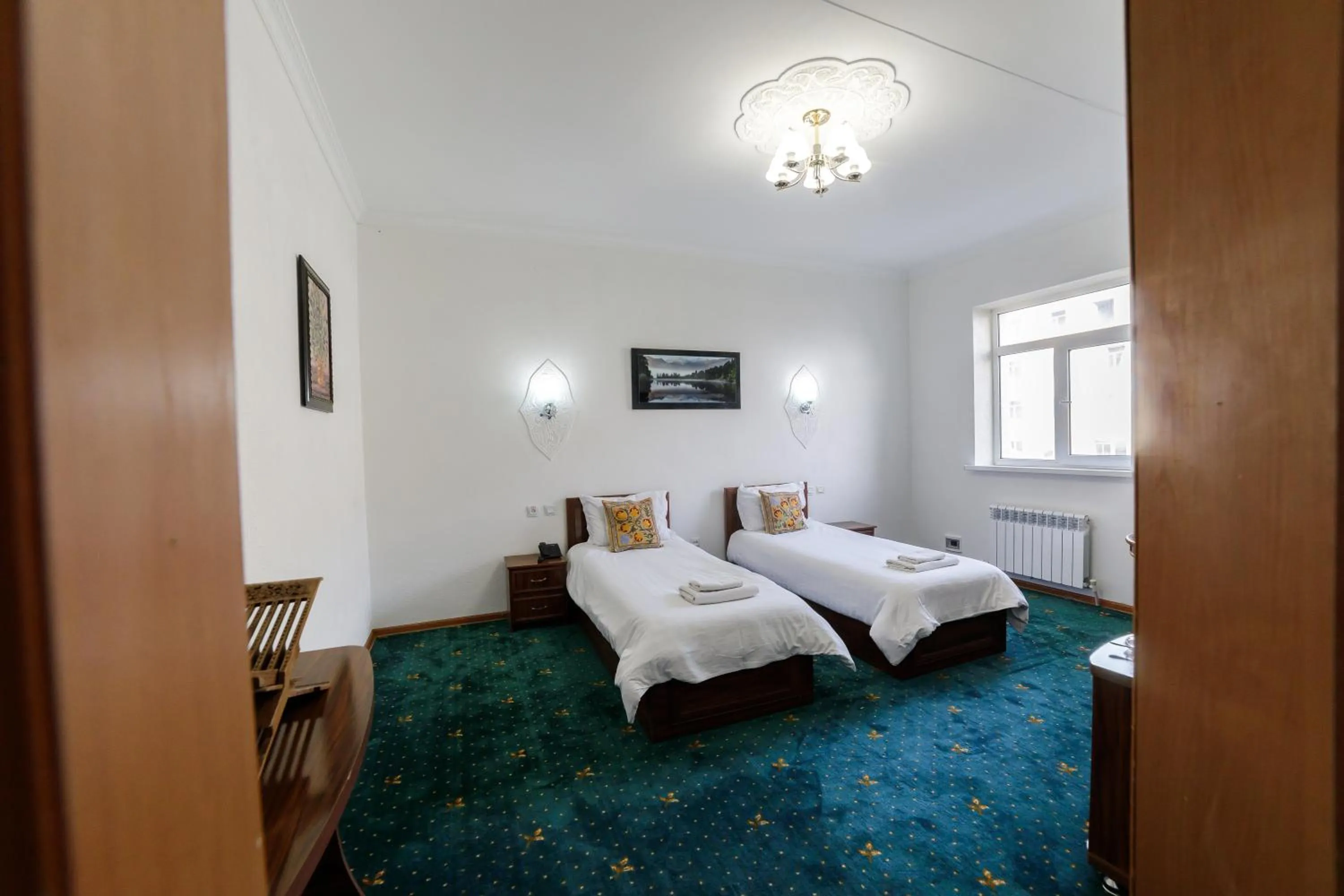 Bed in Qibla Tozabog