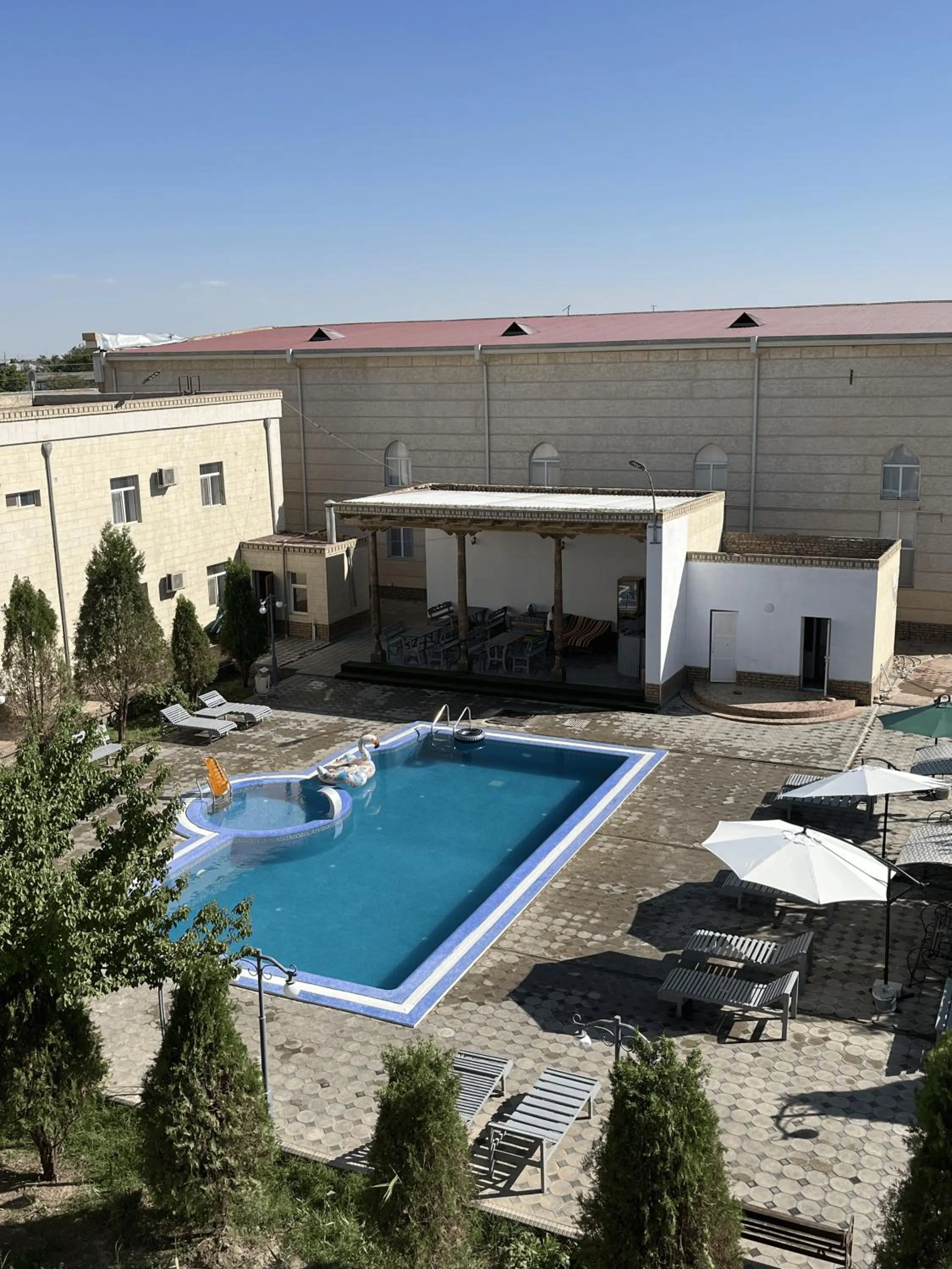 Swimming pool in Qibla Tozabog