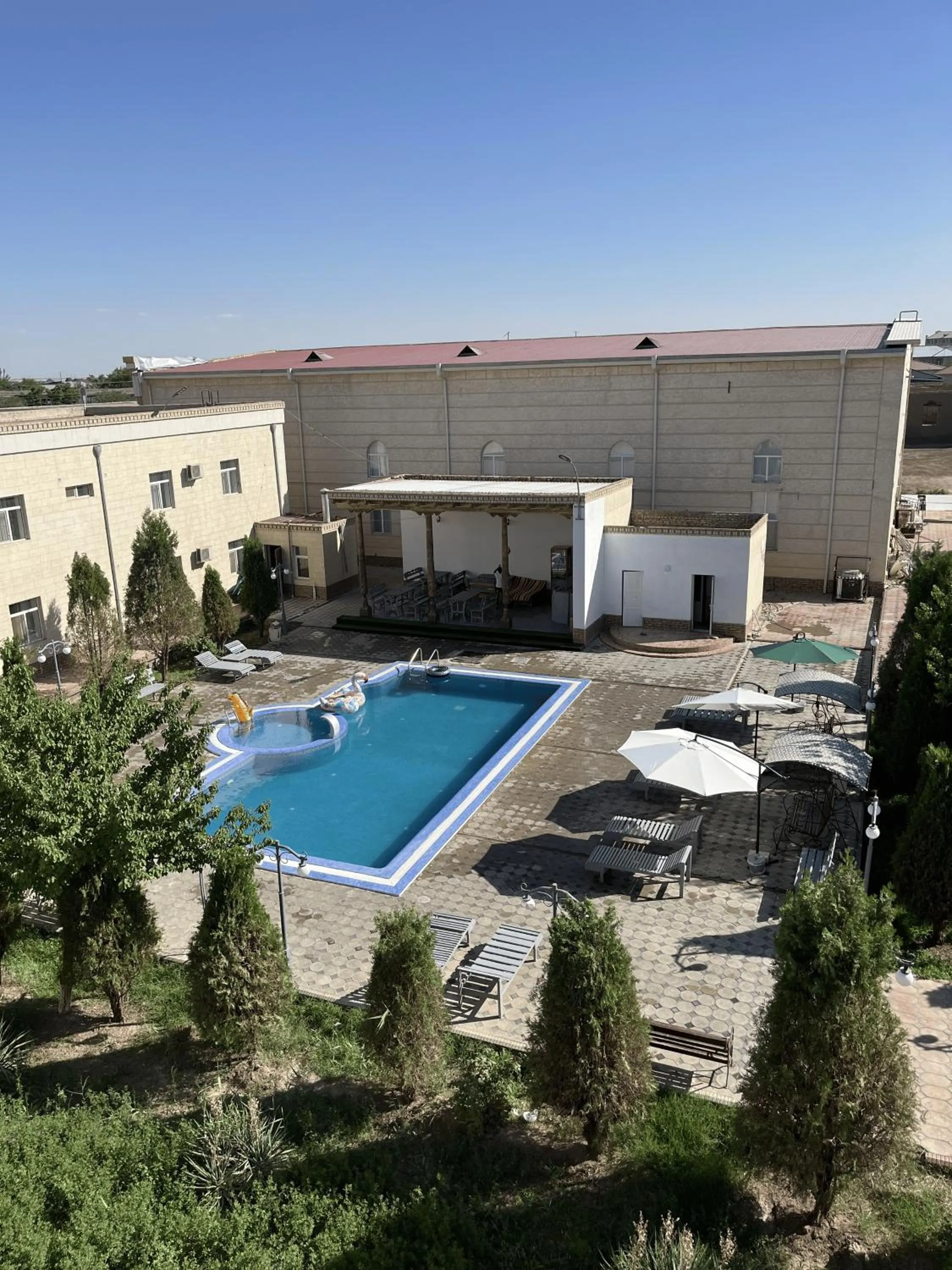 Swimming pool in Qibla Tozabog