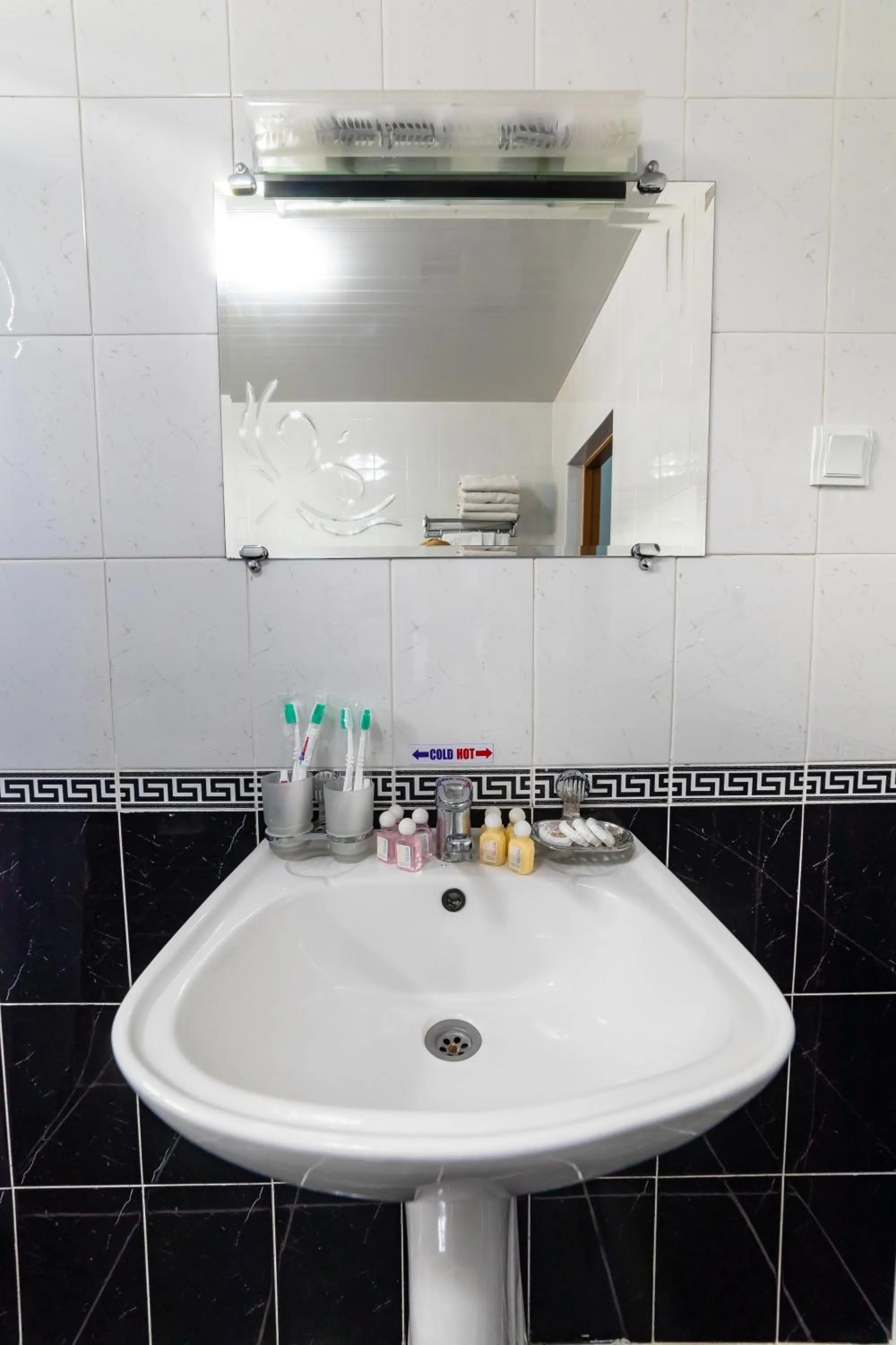 Bathroom in Qibla Tozabog