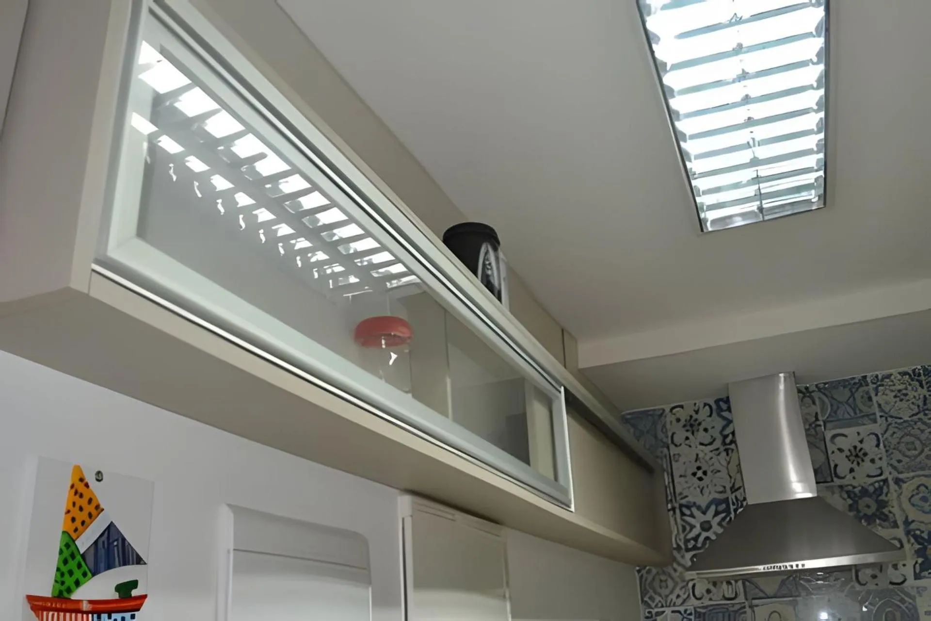 Kitchen or kitchenette in Nui Supreme Beach Living