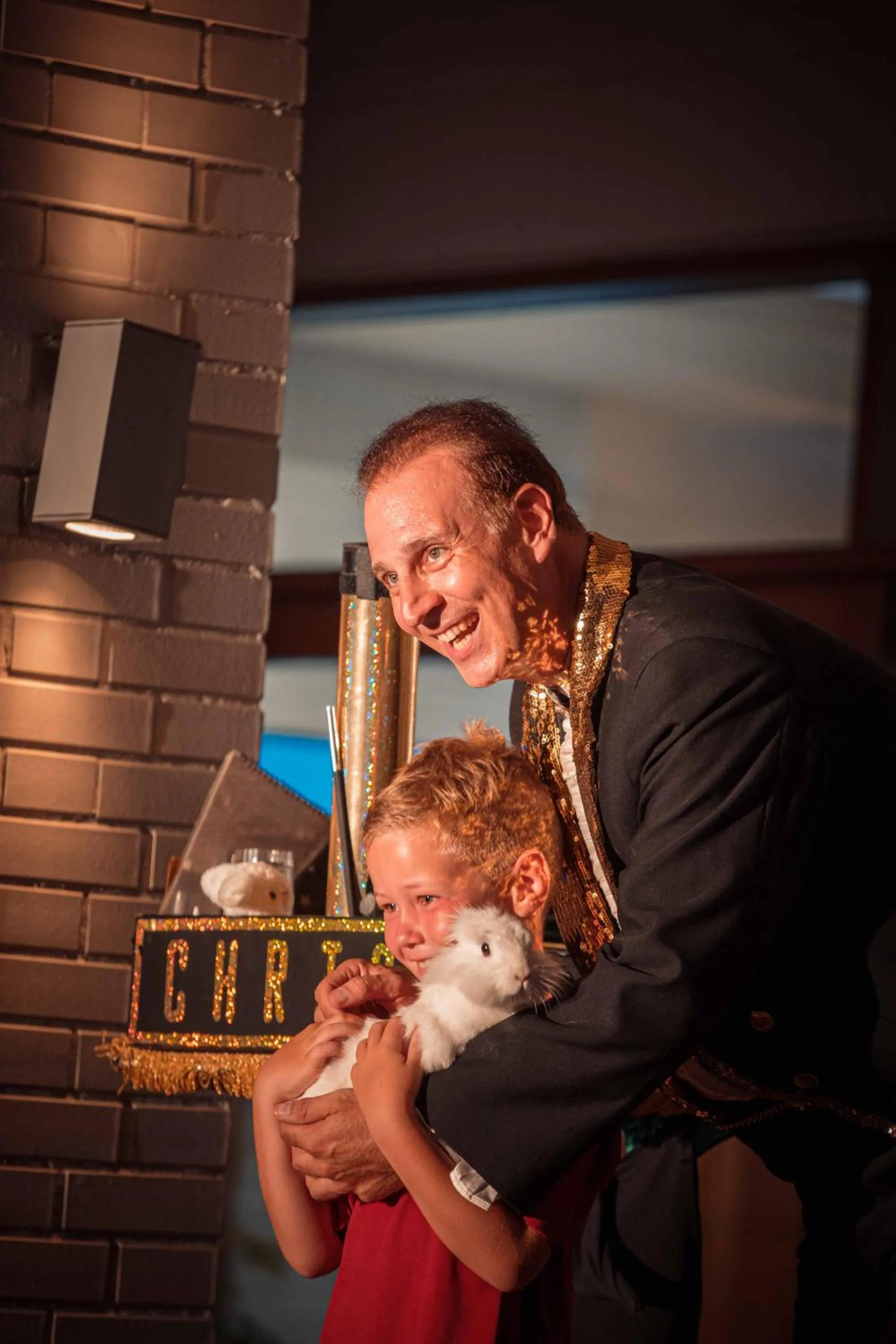 Evening entertainment in Bio Suites Hotel & Spa