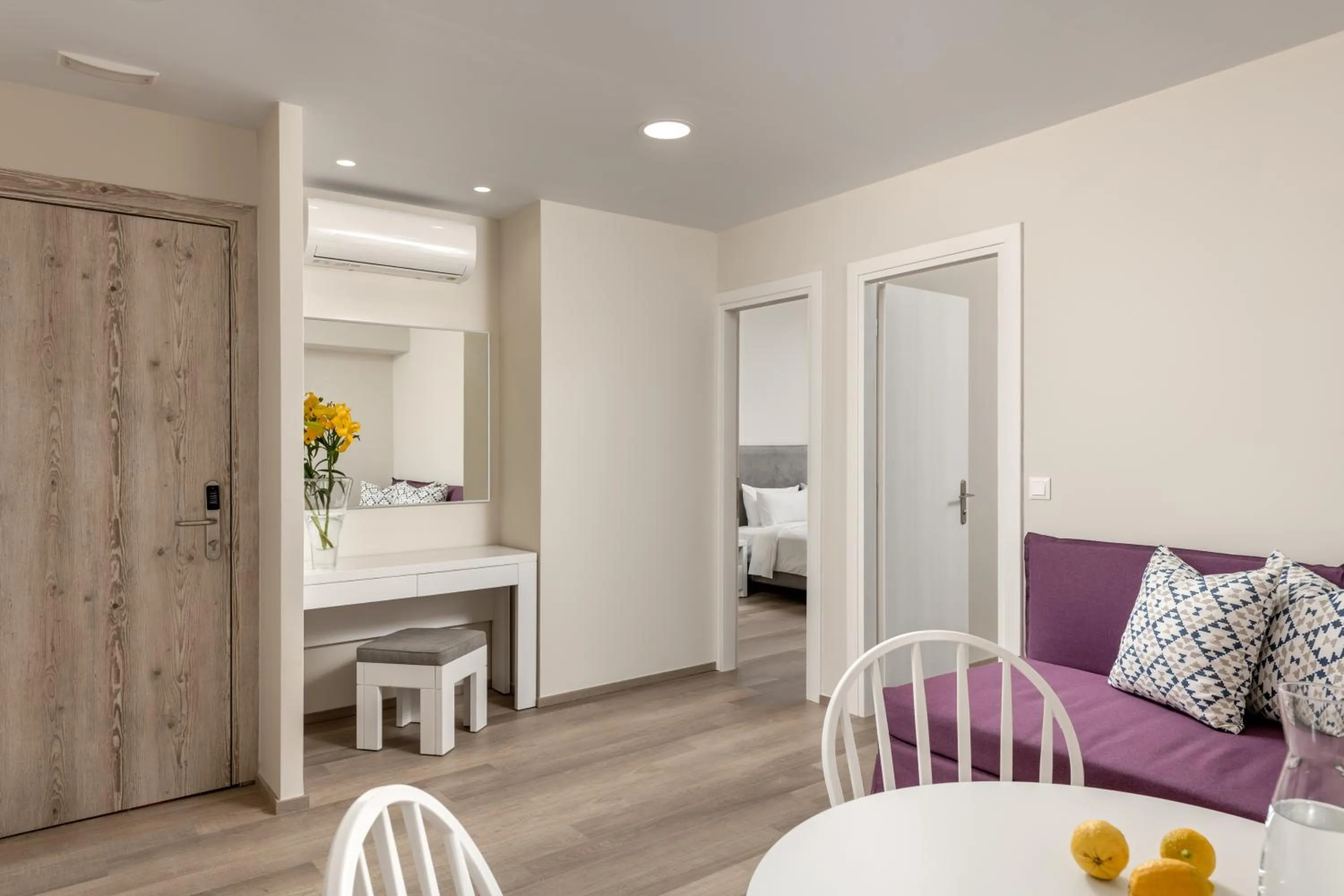 Living room, Bed in Bio Suites Hotel & Spa