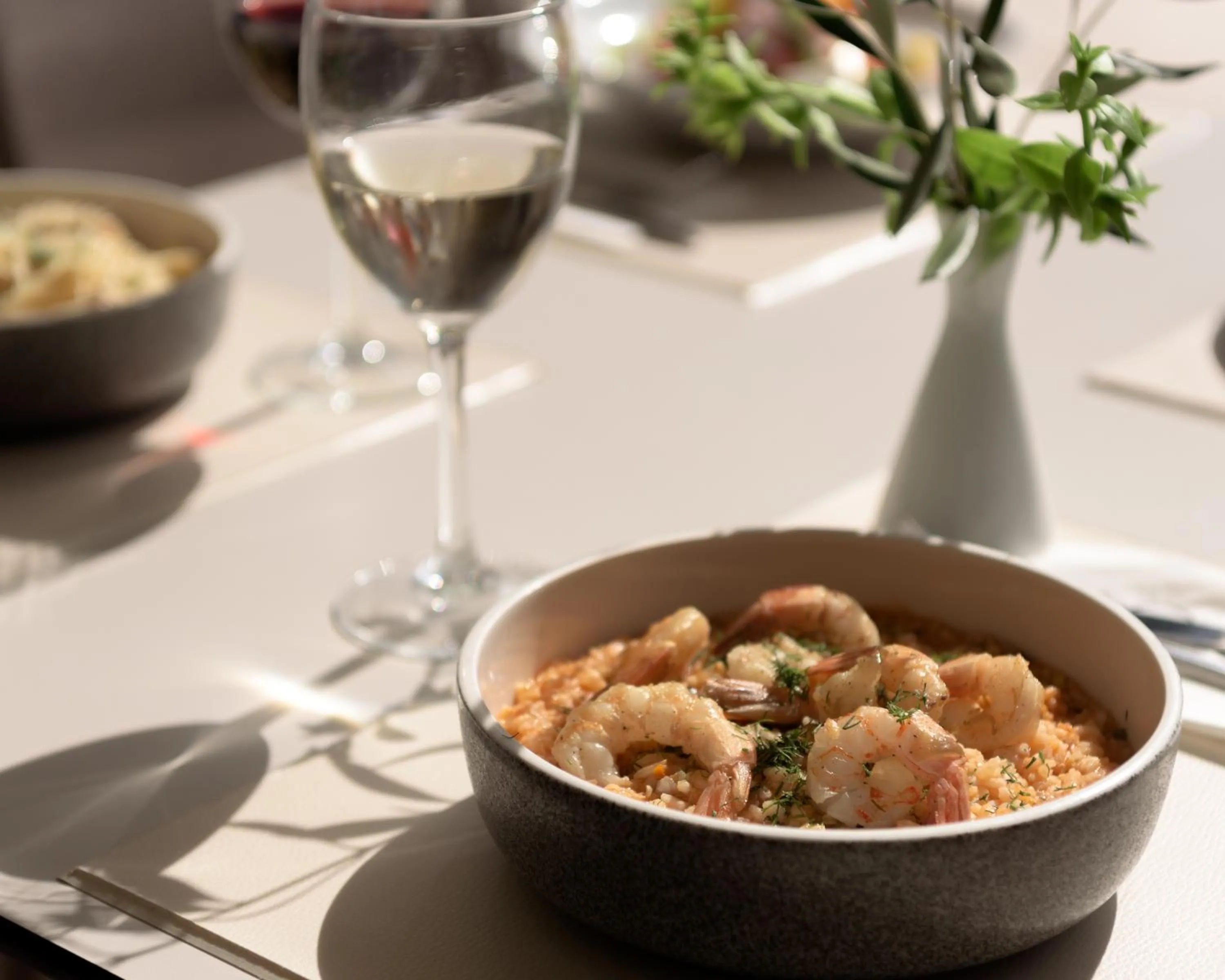 Restaurant/places to eat in Bio Suites Hotel & Spa