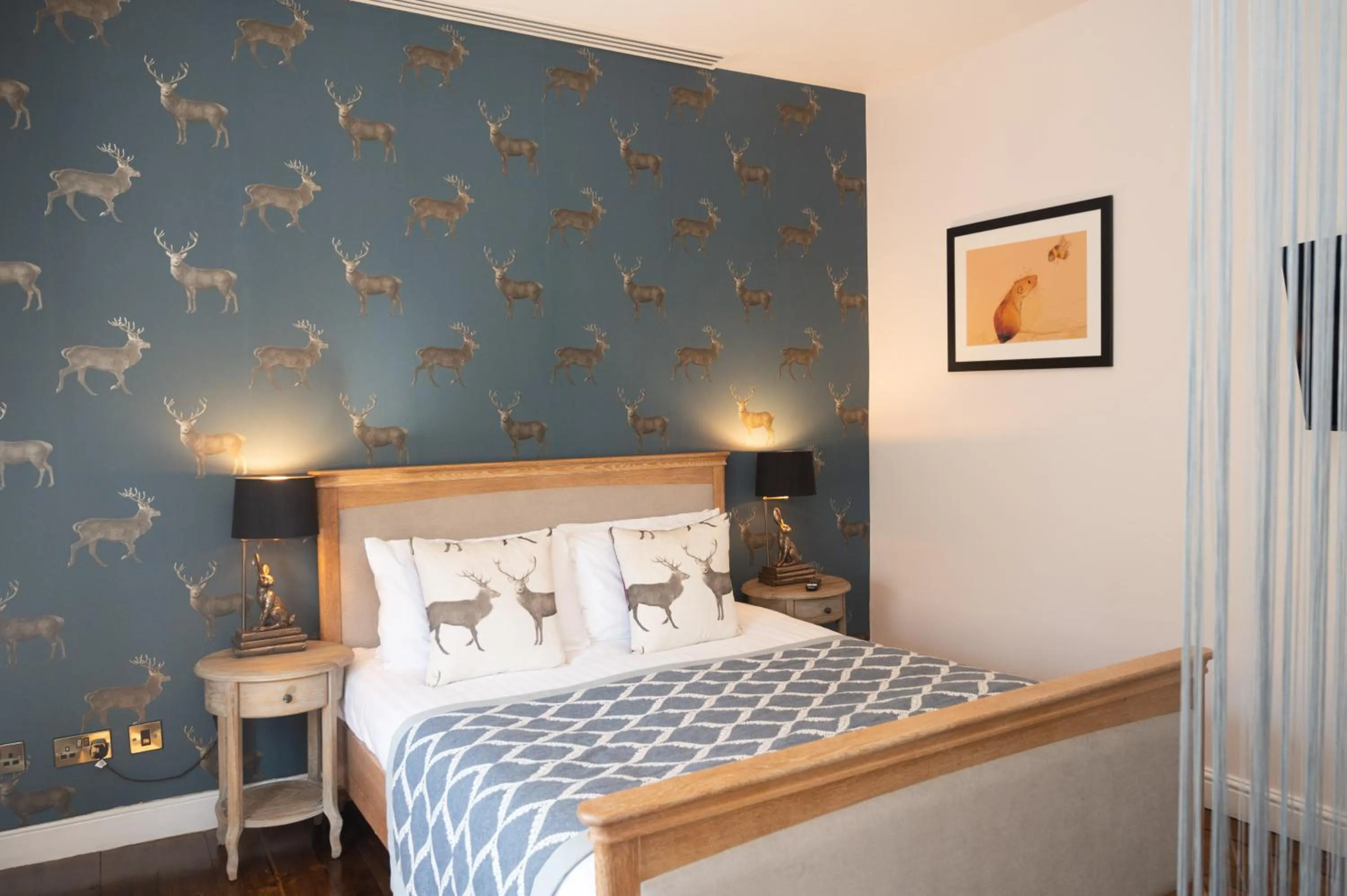 Bed in The Olde Bell, BW Signature Collection