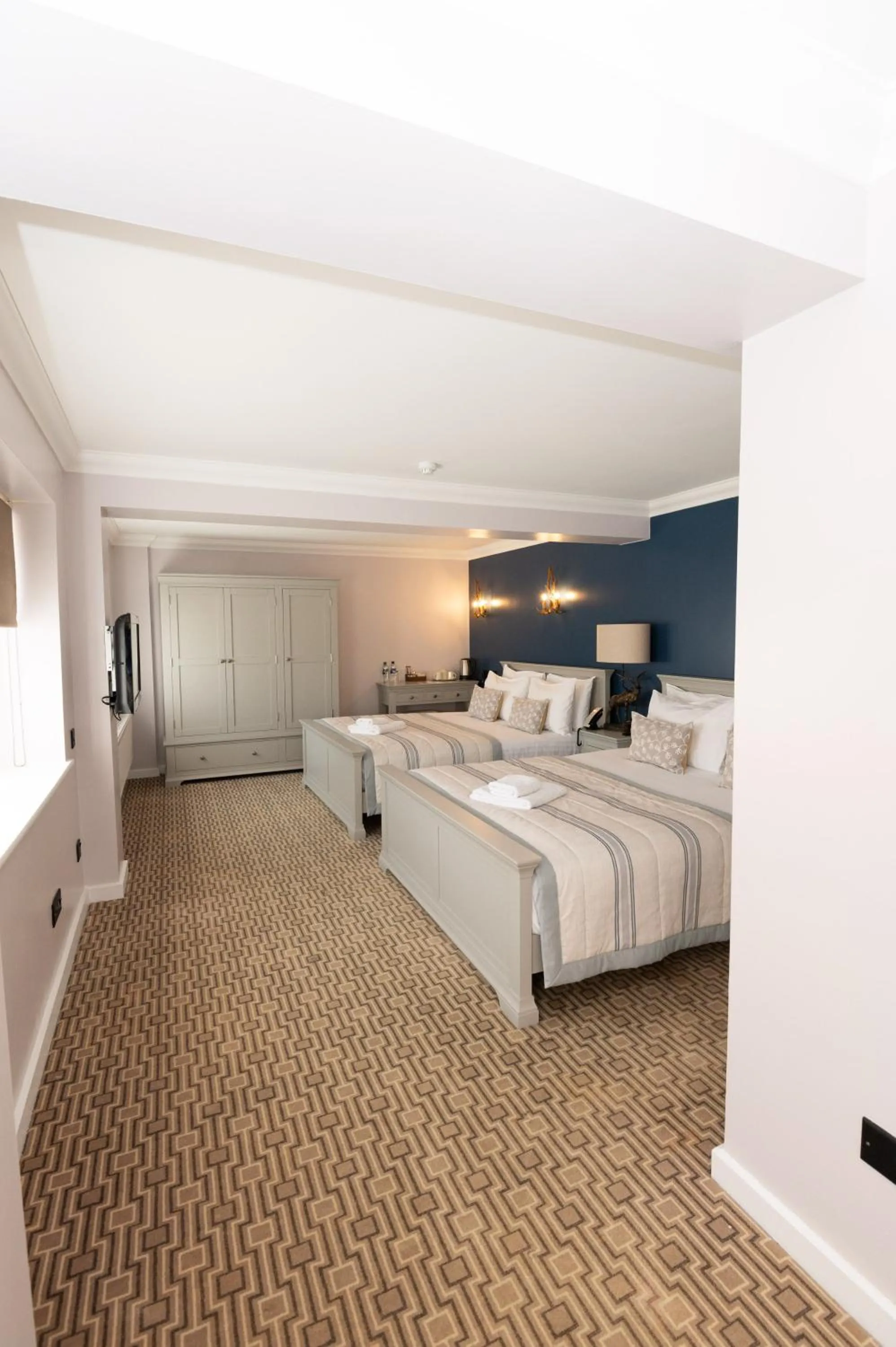 Bed in The Olde Bell, BW Signature Collection