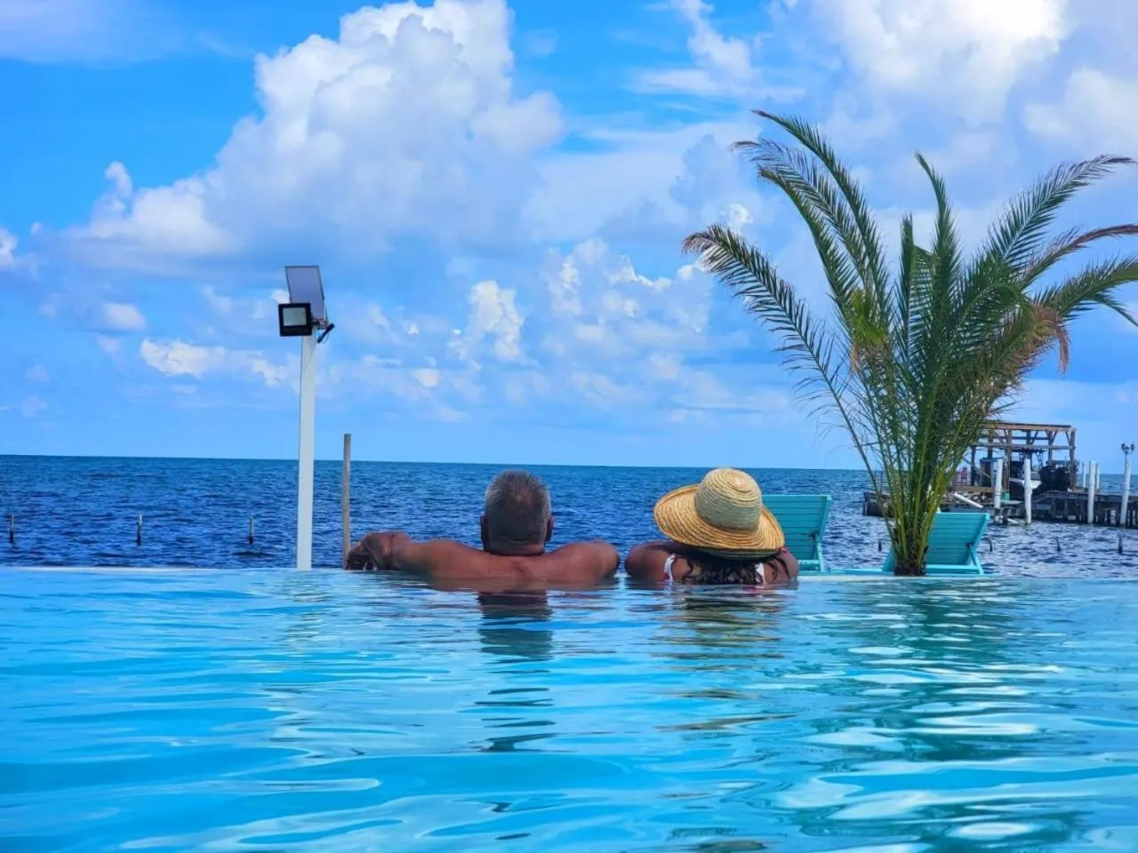 Swimming pool in Island Magic Villas