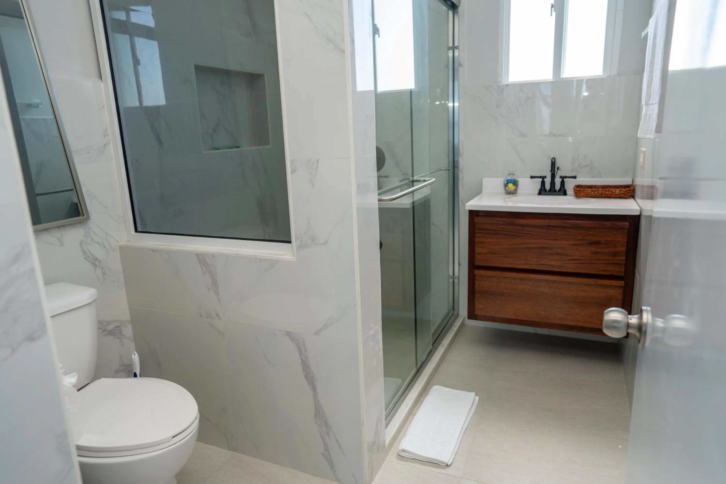Bathroom in Island Magic Villas