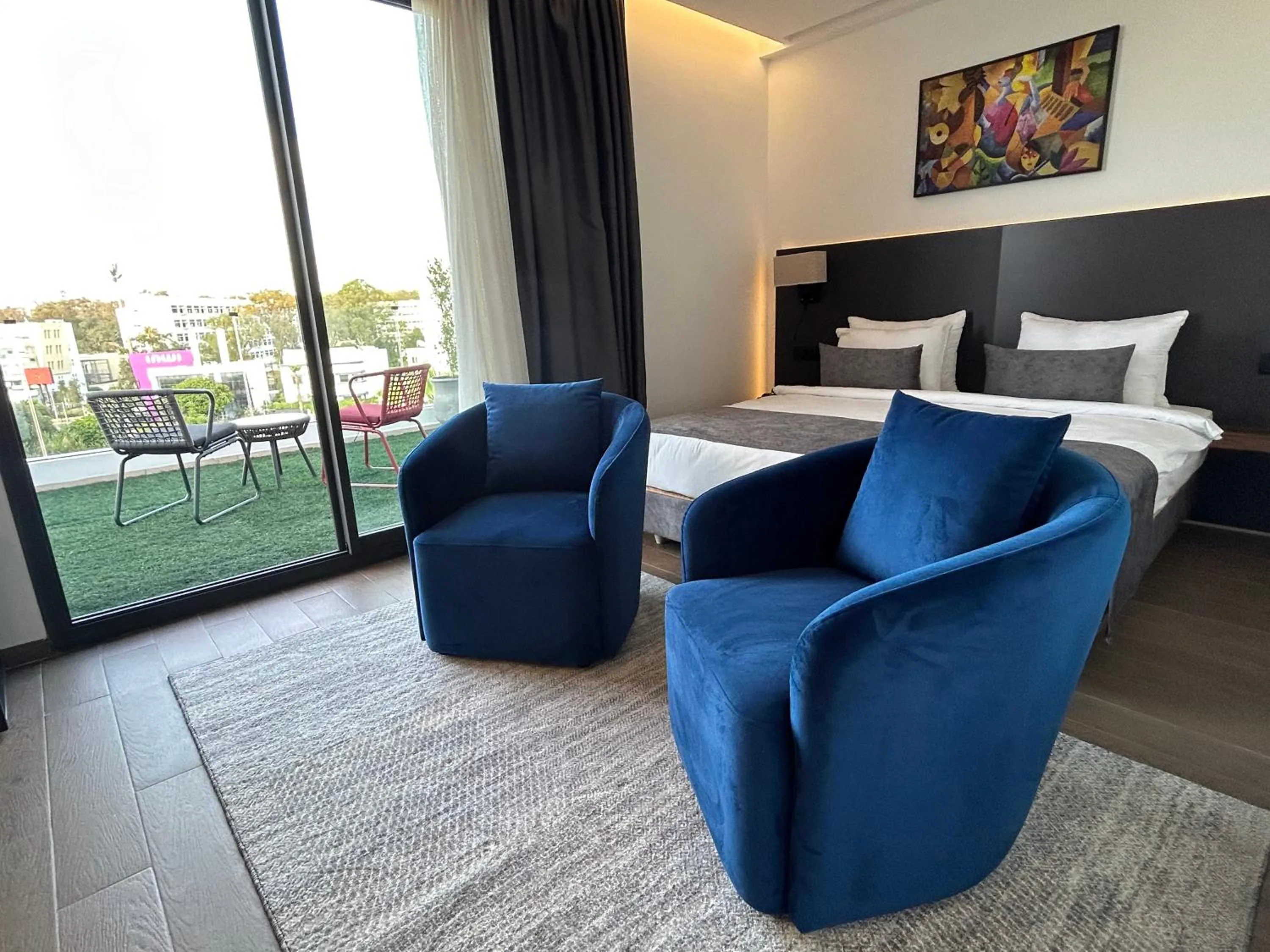 Patio, Bed in Executive Boutique Hotel Rabat