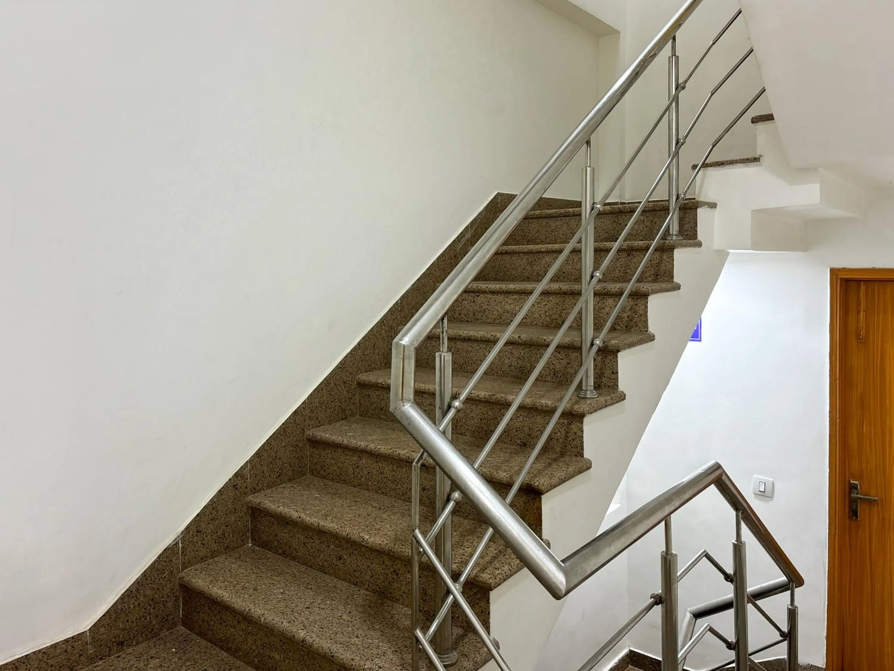 Restaurant/places to eat in Aamantran Residency Hotel, Sohna Road, Sector 49, Gurugram