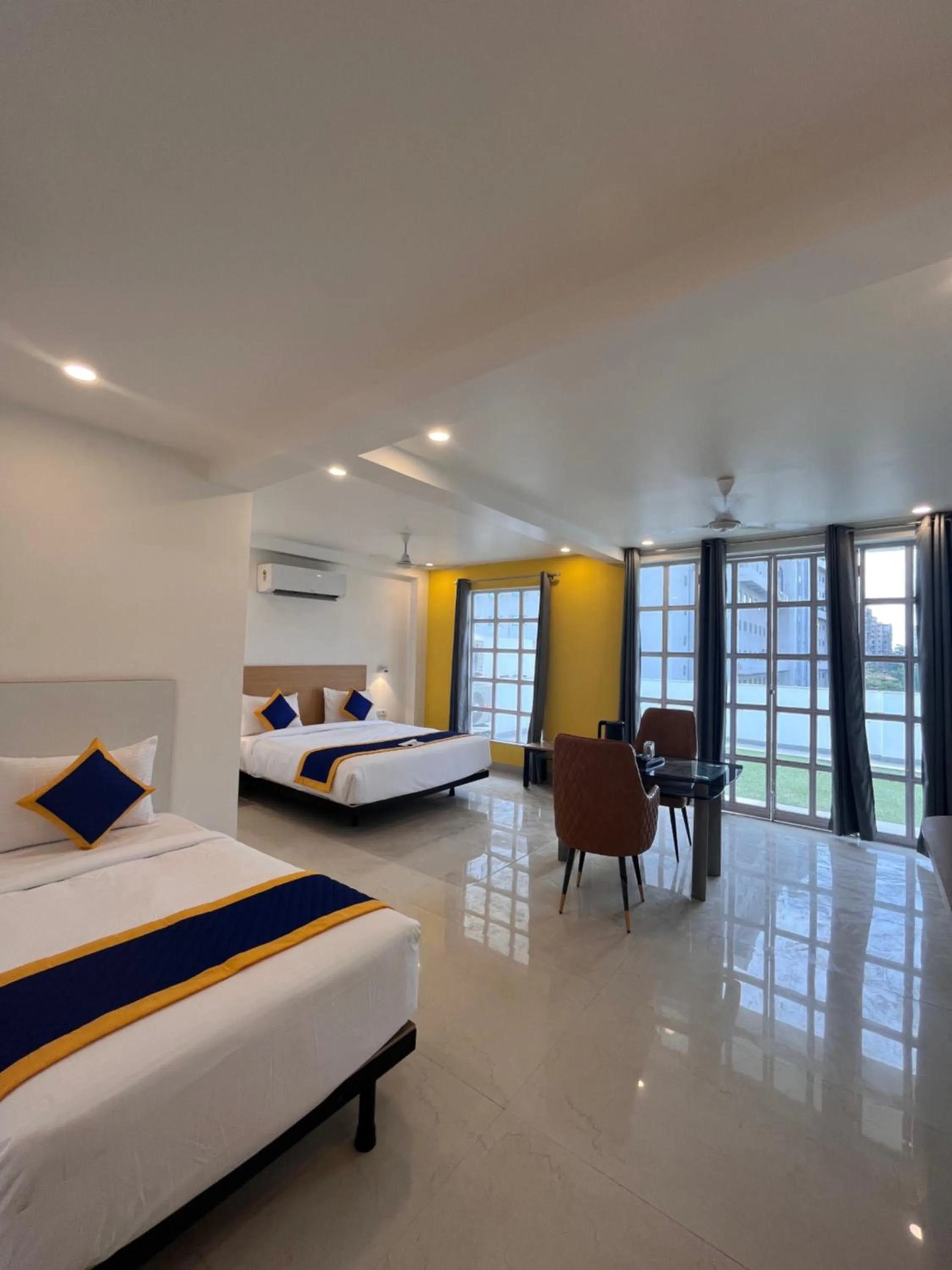 Family, Bed in Aamantran Residency Hotel, Sohna Road, Sector 49, Gurugram