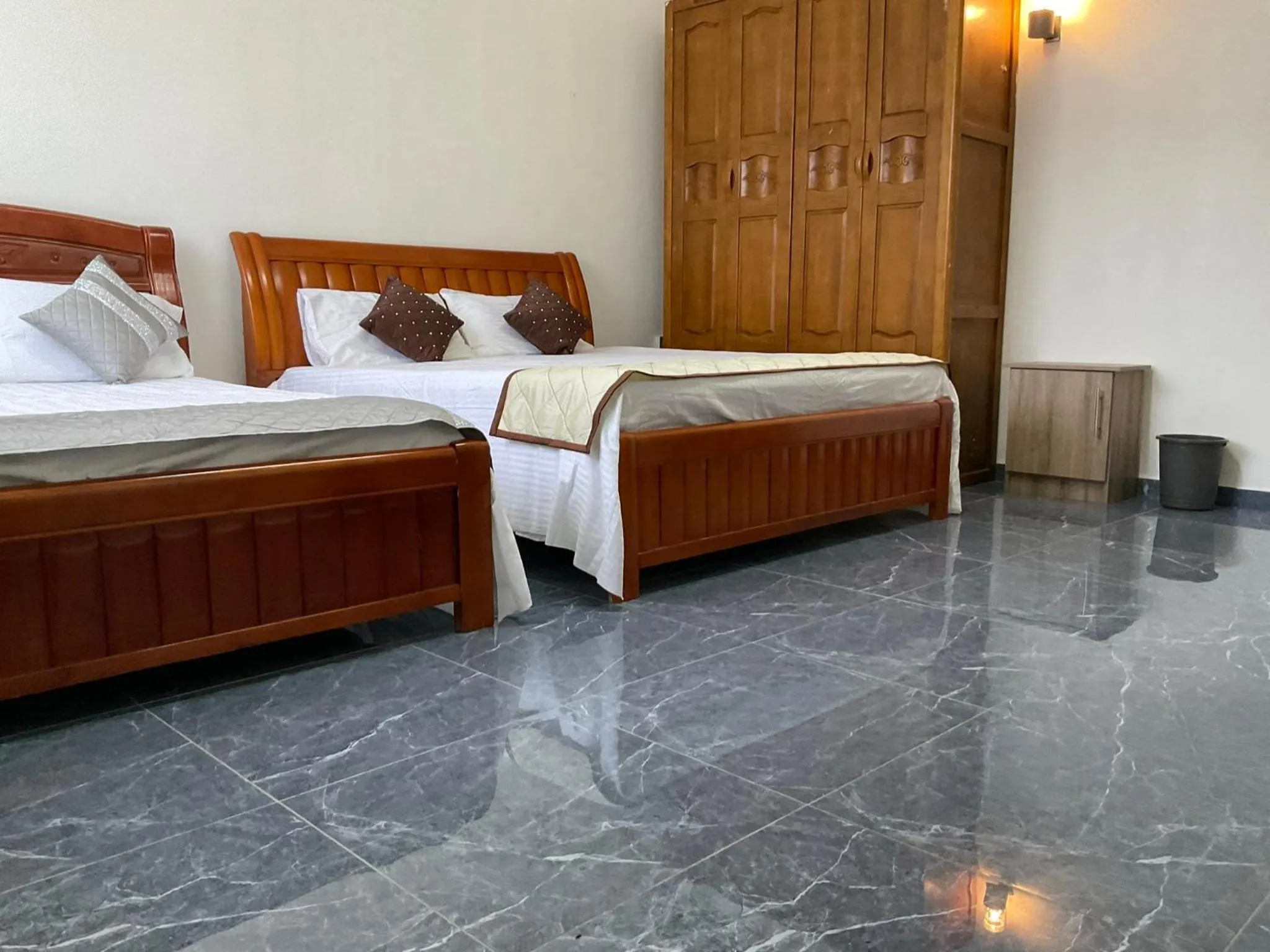 Bed in Mahe Holiday Resort