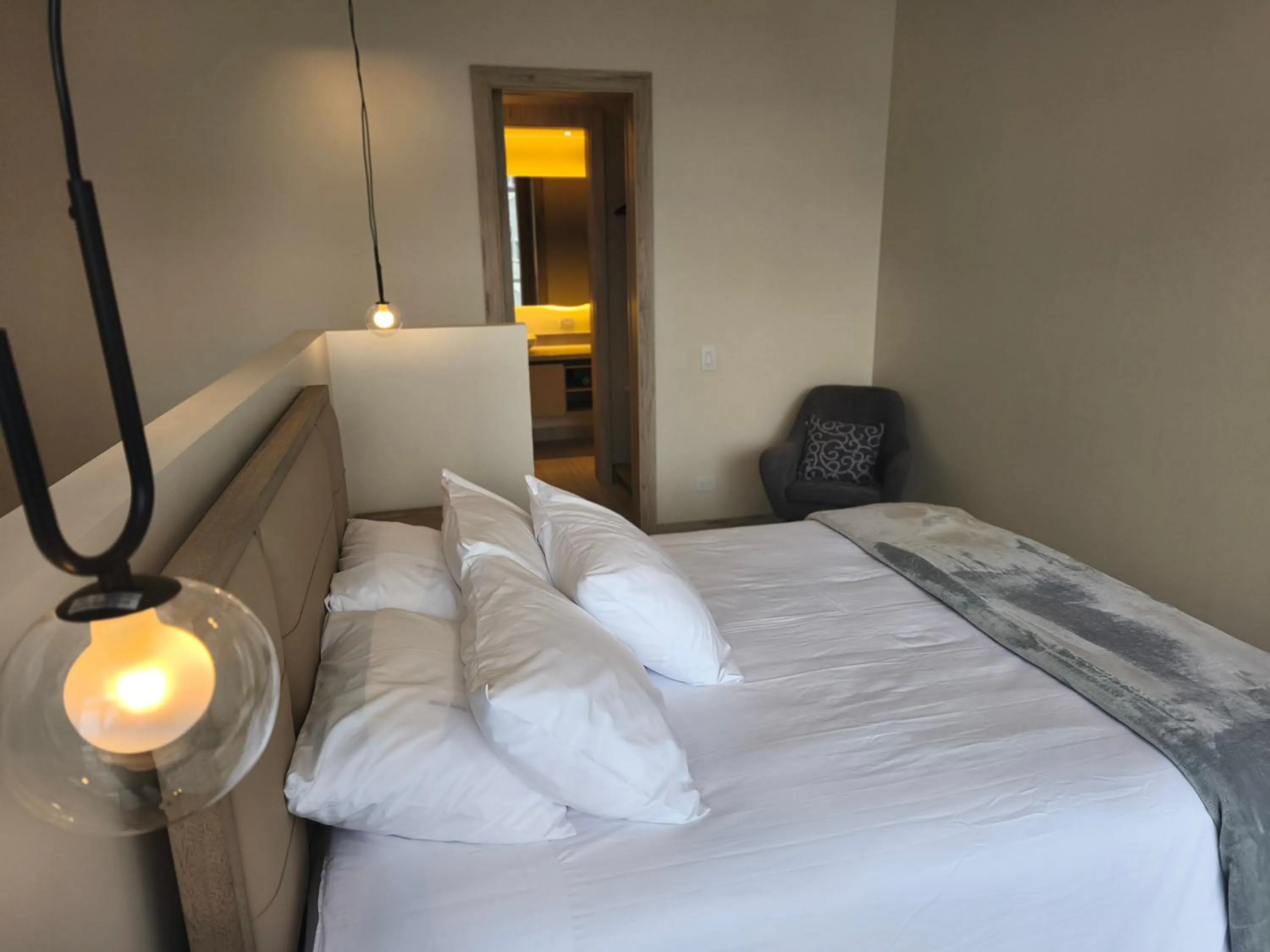 Bed in New Coliving Ecuador Luxury Residences