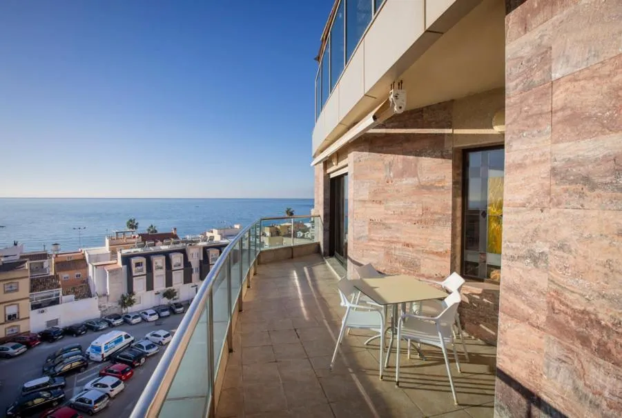 Moon Dreams Calabahía