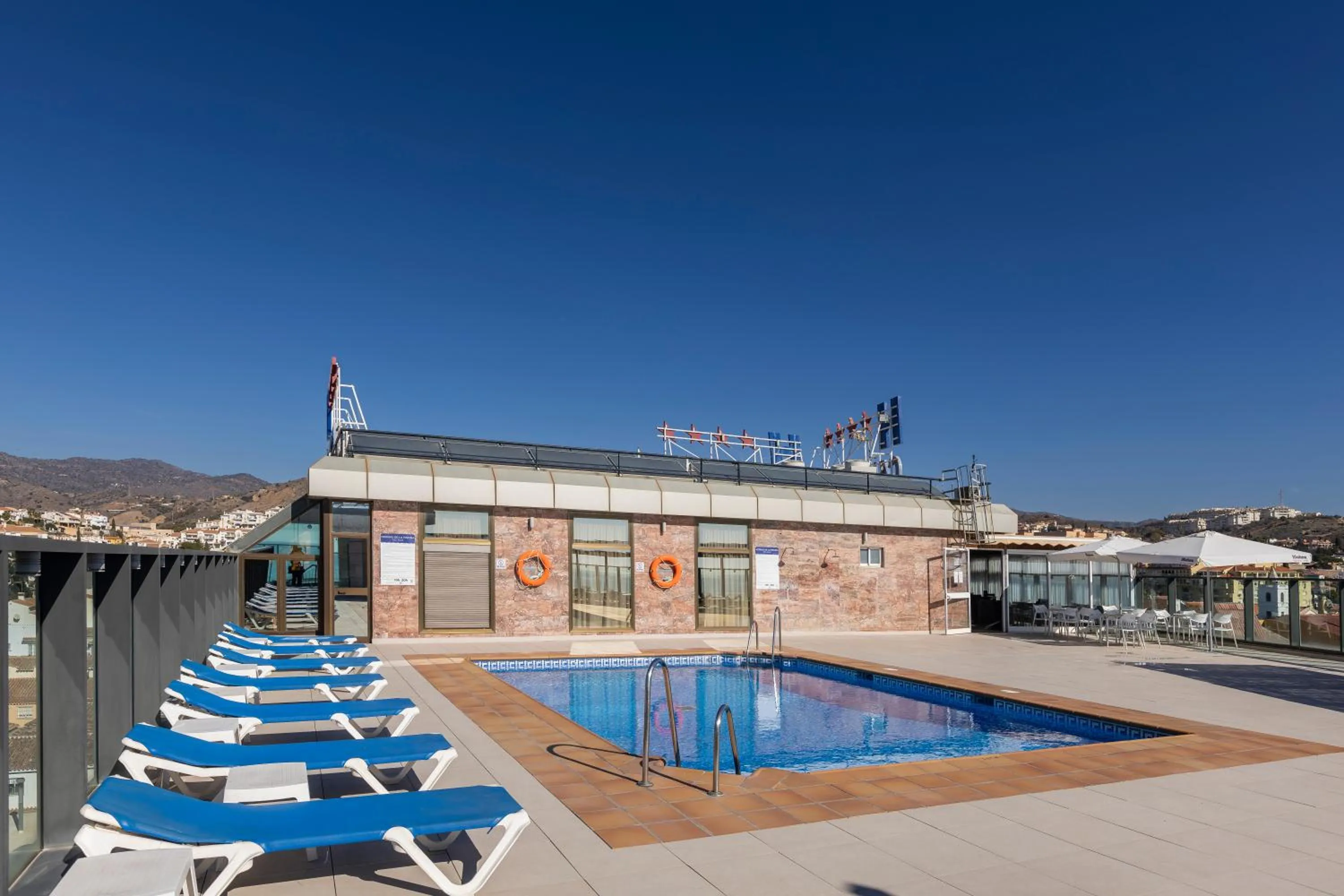 Swimming pool in Moon Dreams Calabahía