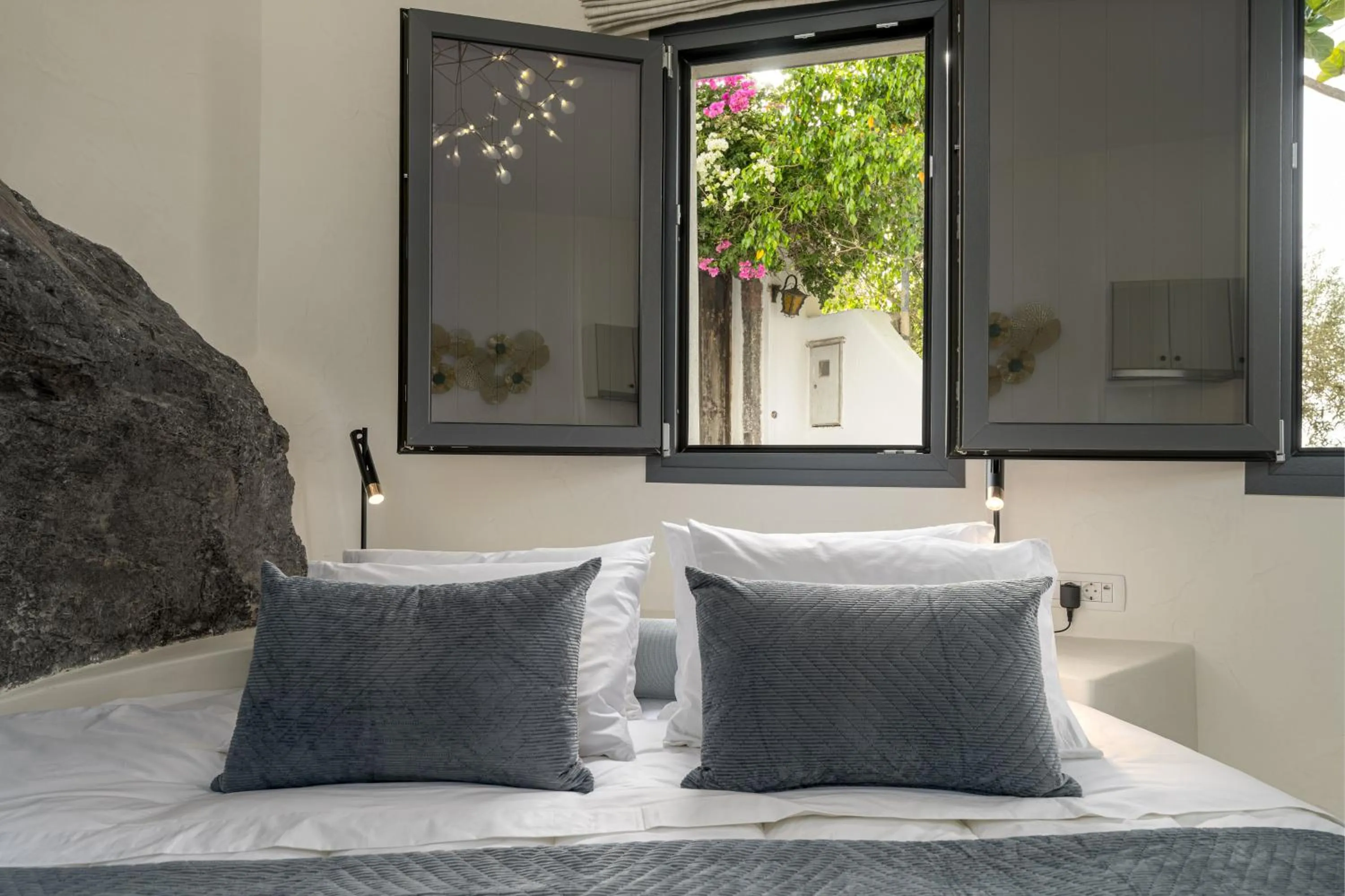 Bed in Galaria Serenity Suites