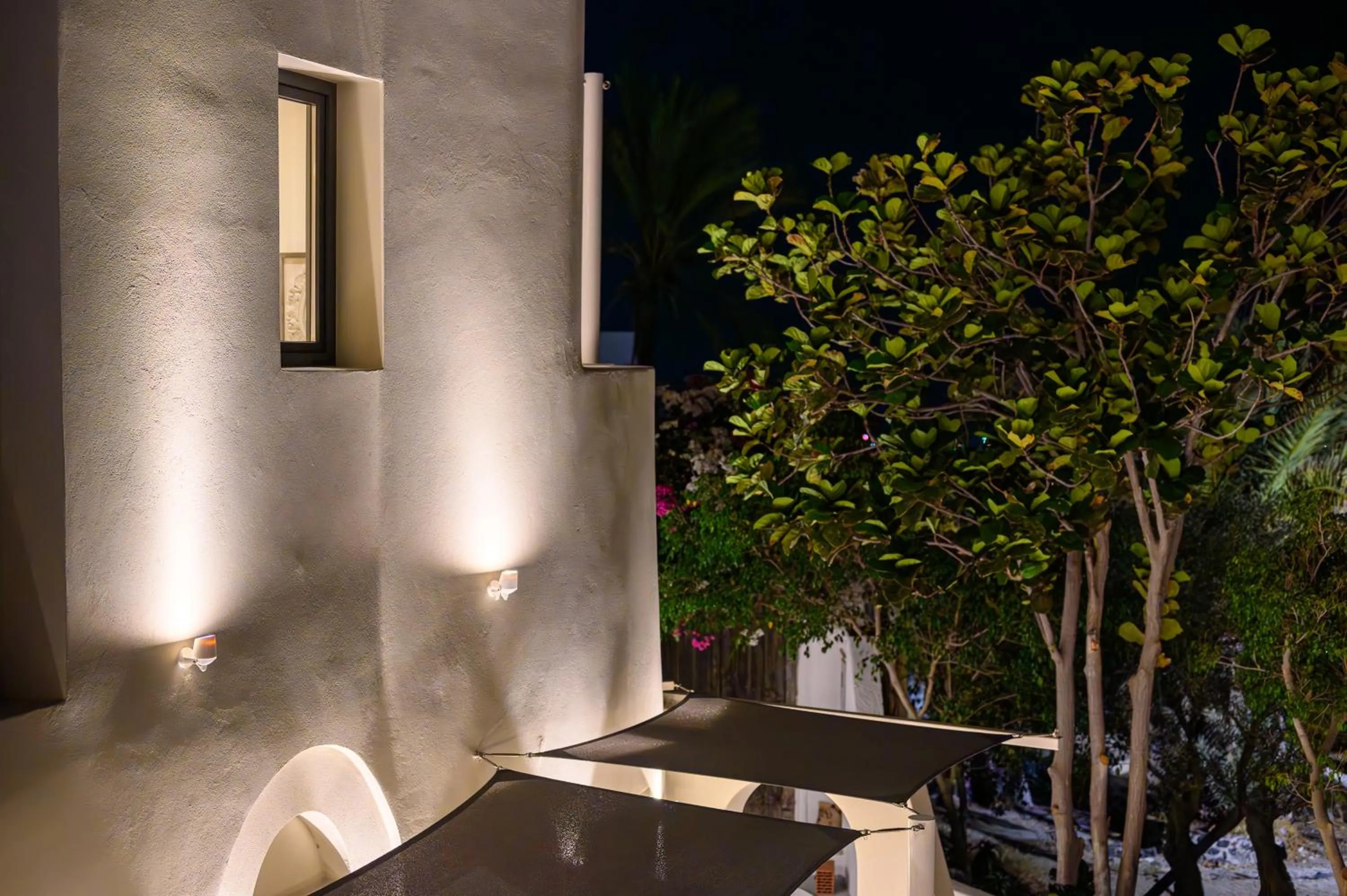 Night in Galaria Serenity Suites