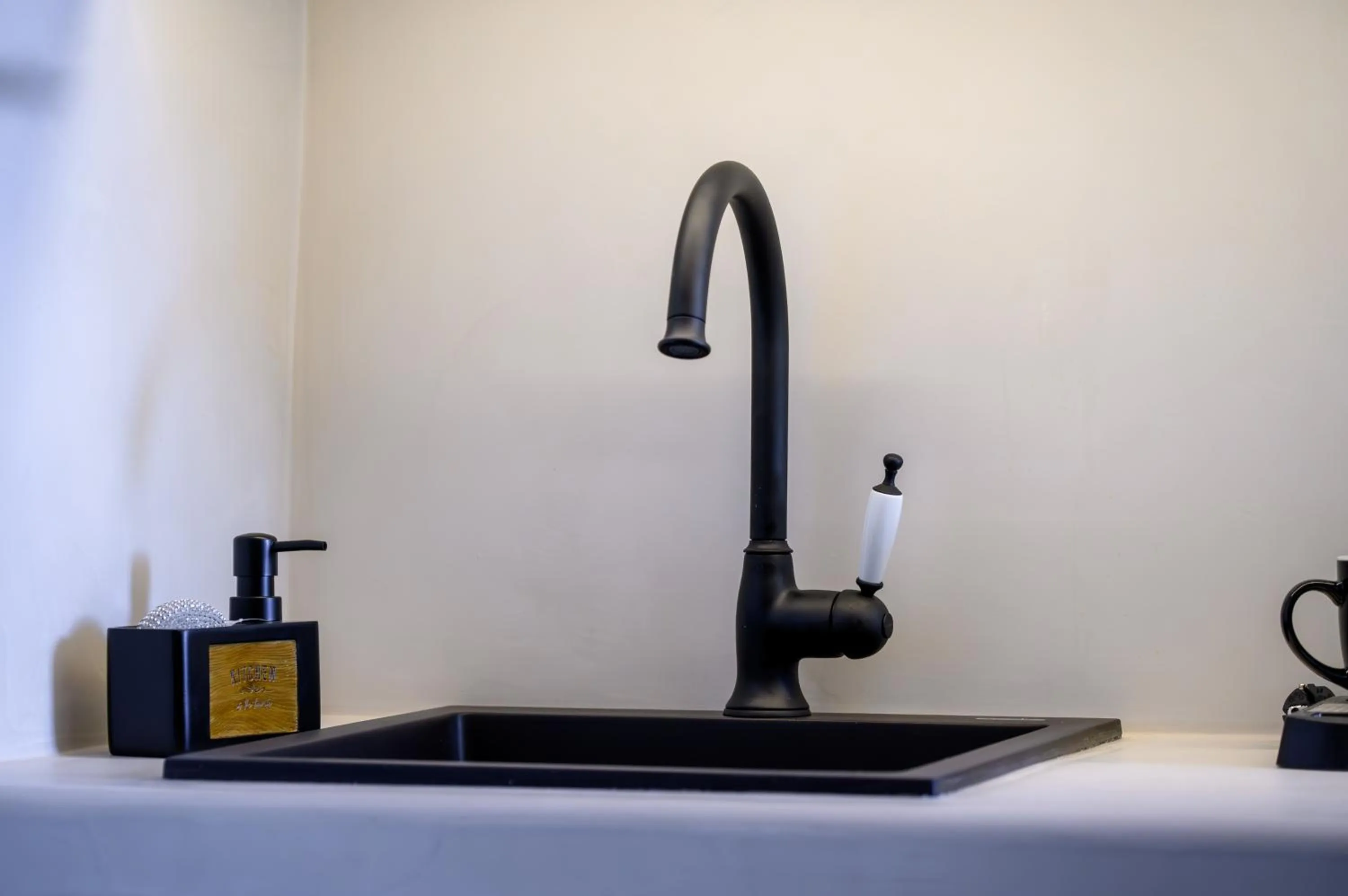 Kitchen or kitchenette in Galaria Serenity Suites