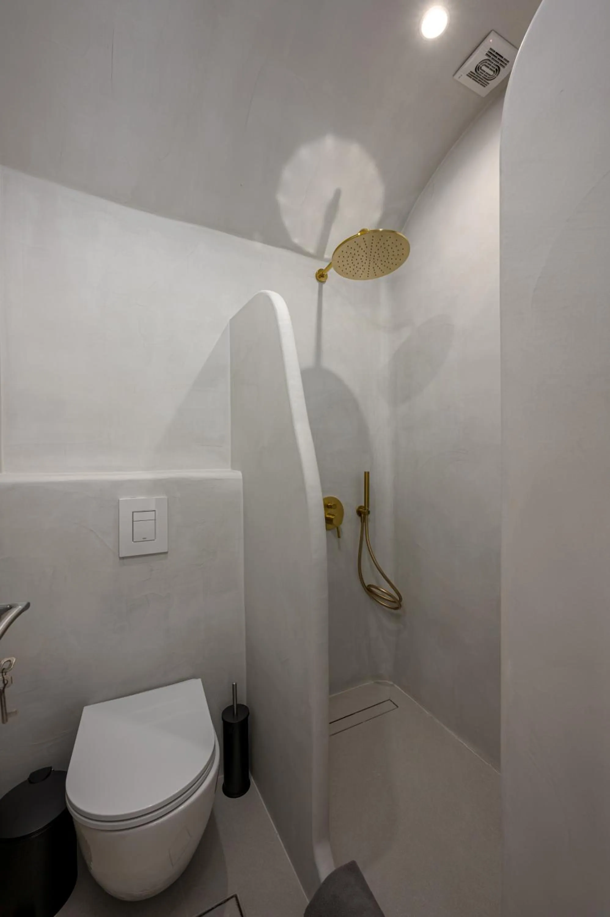 Bathroom in Galaria Serenity Suites