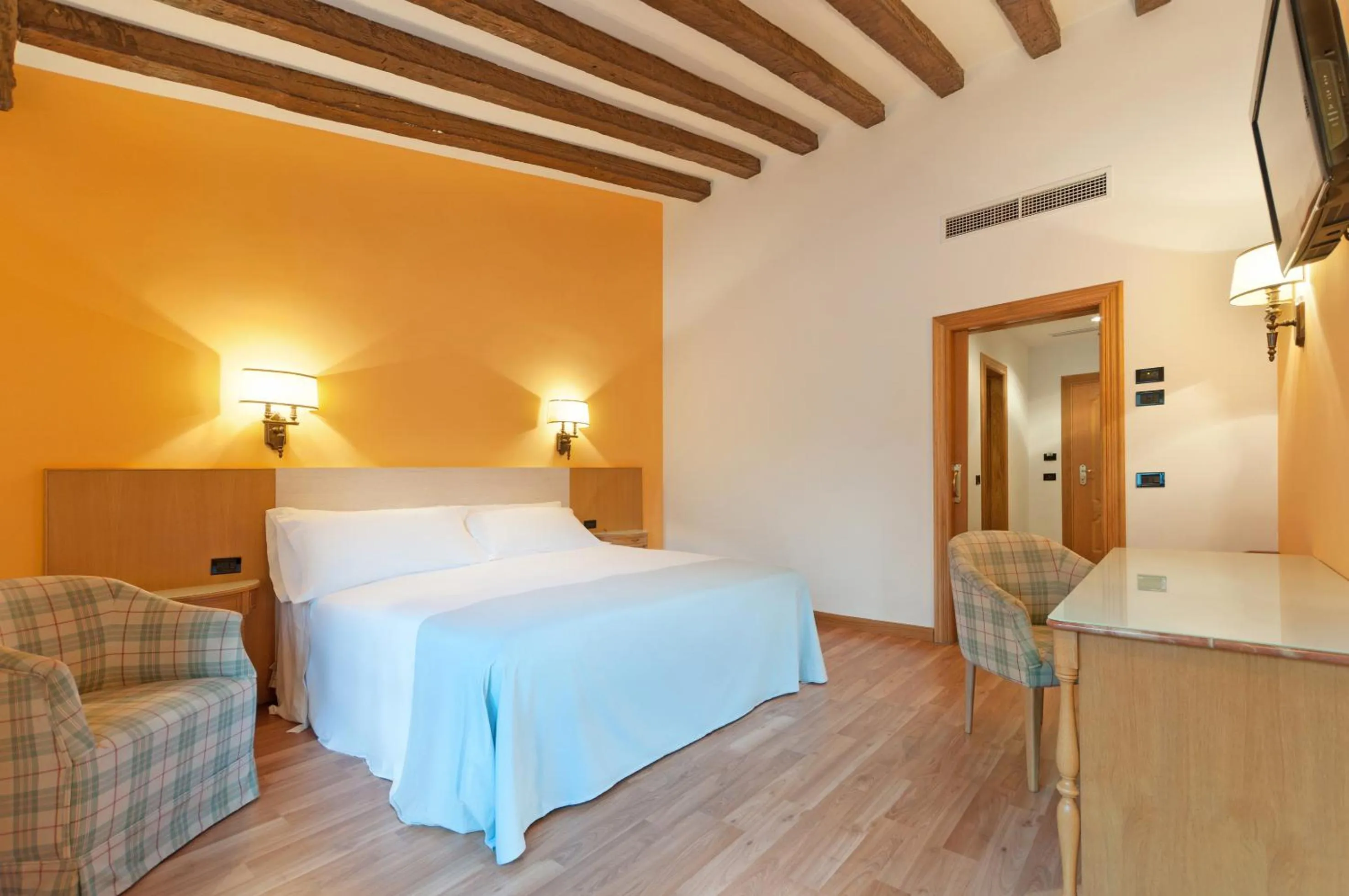 Bed in Gran Hotel Los Angeles