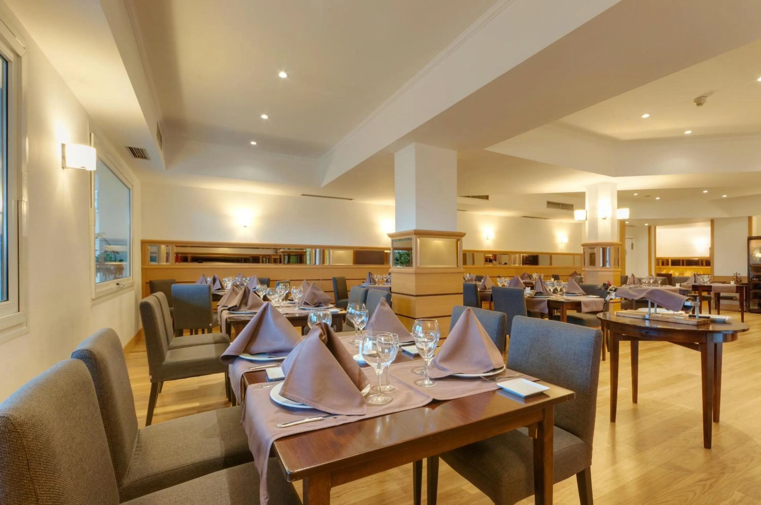 Restaurant/places to eat in Gran Hotel Los Angeles