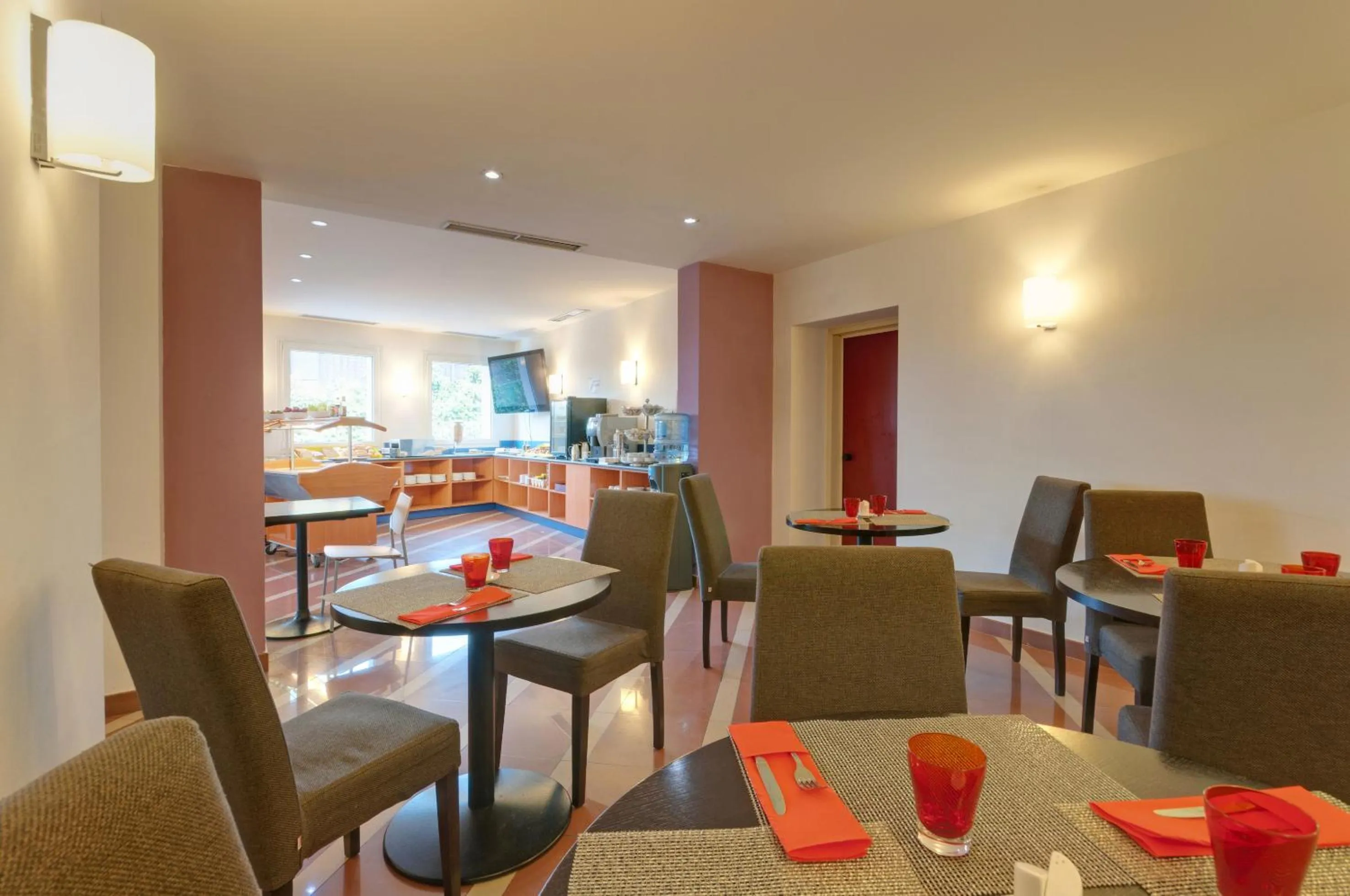 Restaurant/places to eat in Gran Hotel Los Angeles