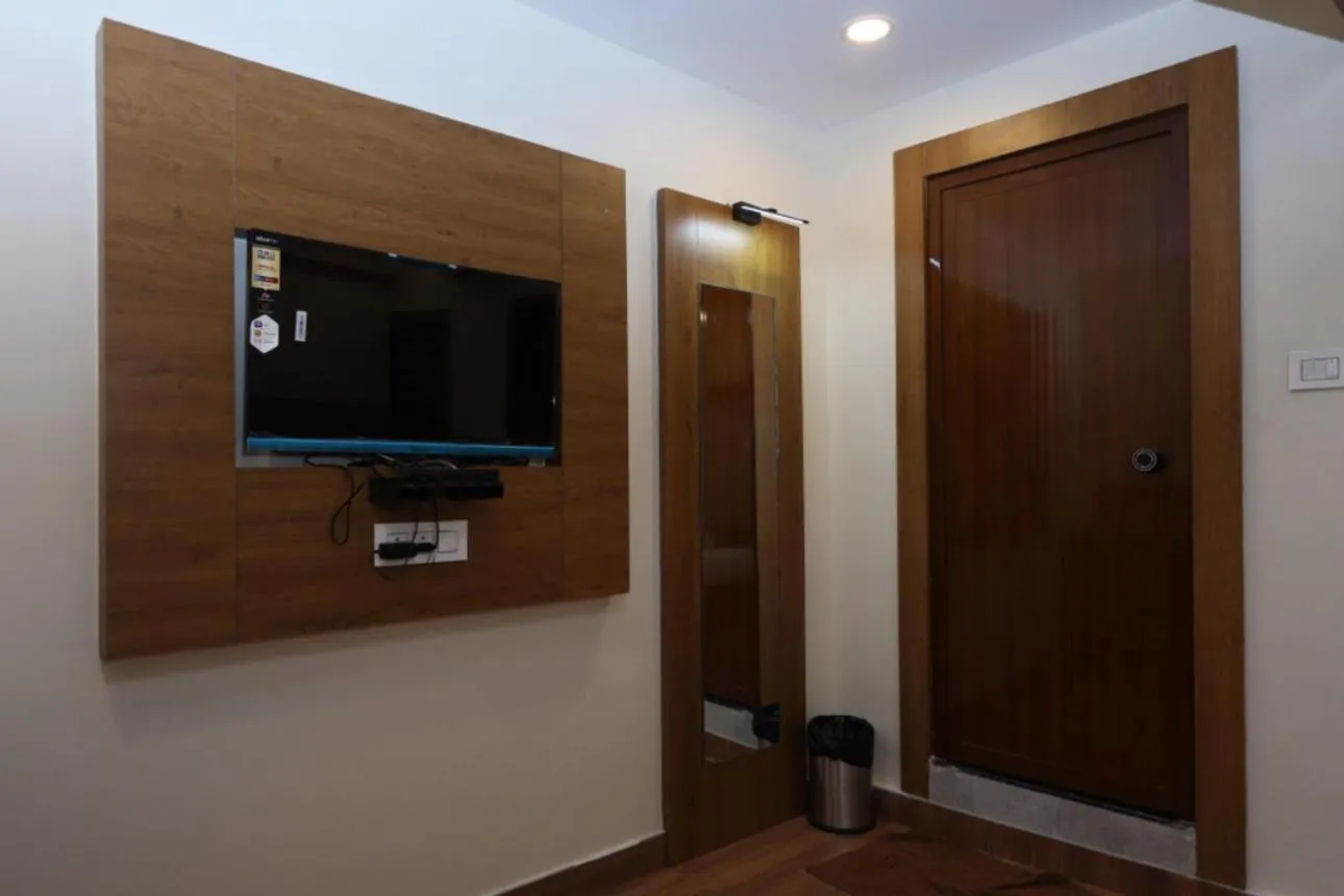 TV and multimedia in Hotel president park Coimbatore