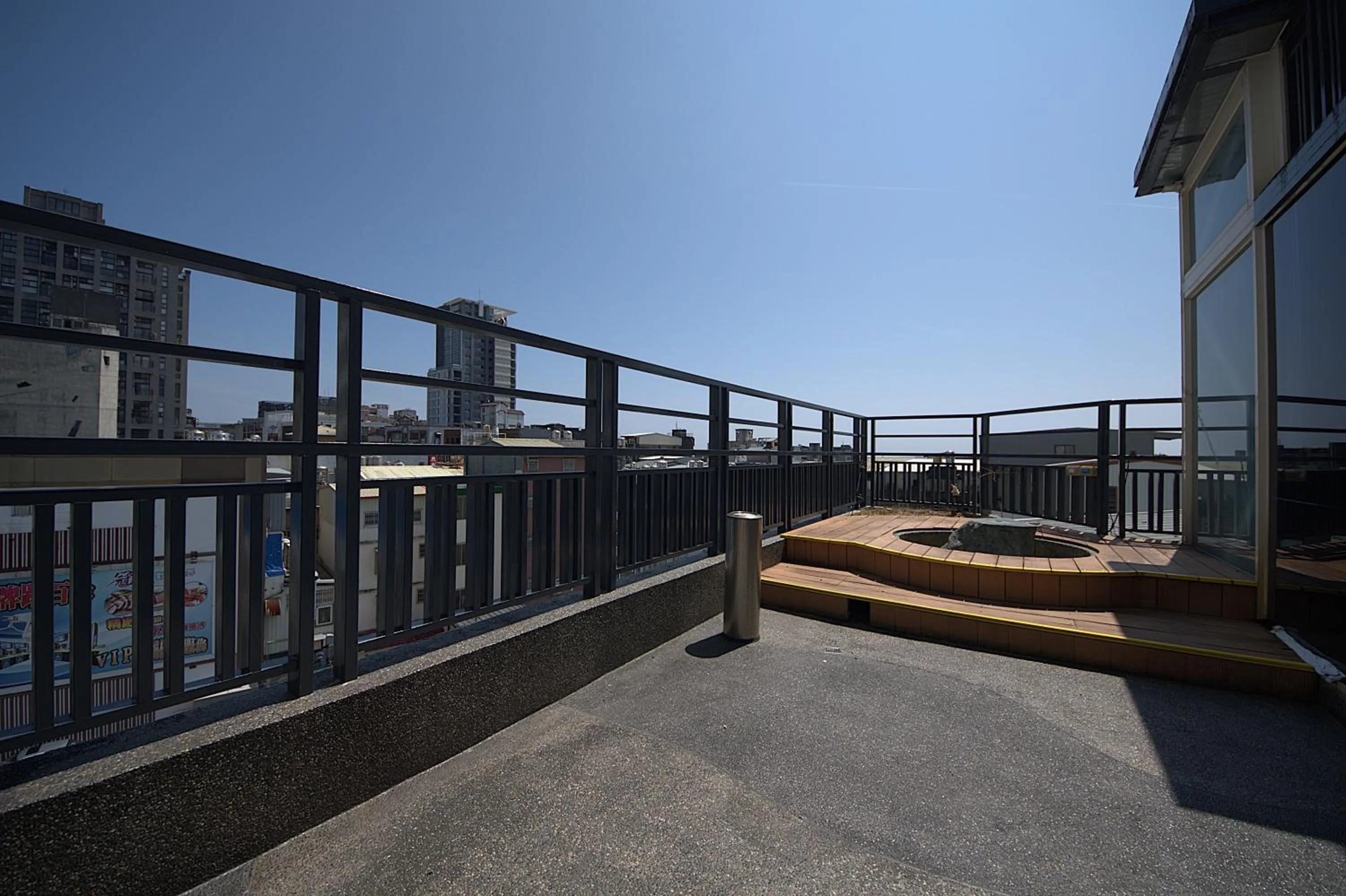 Patio in Tenlien onsen Hot Spring Hotel