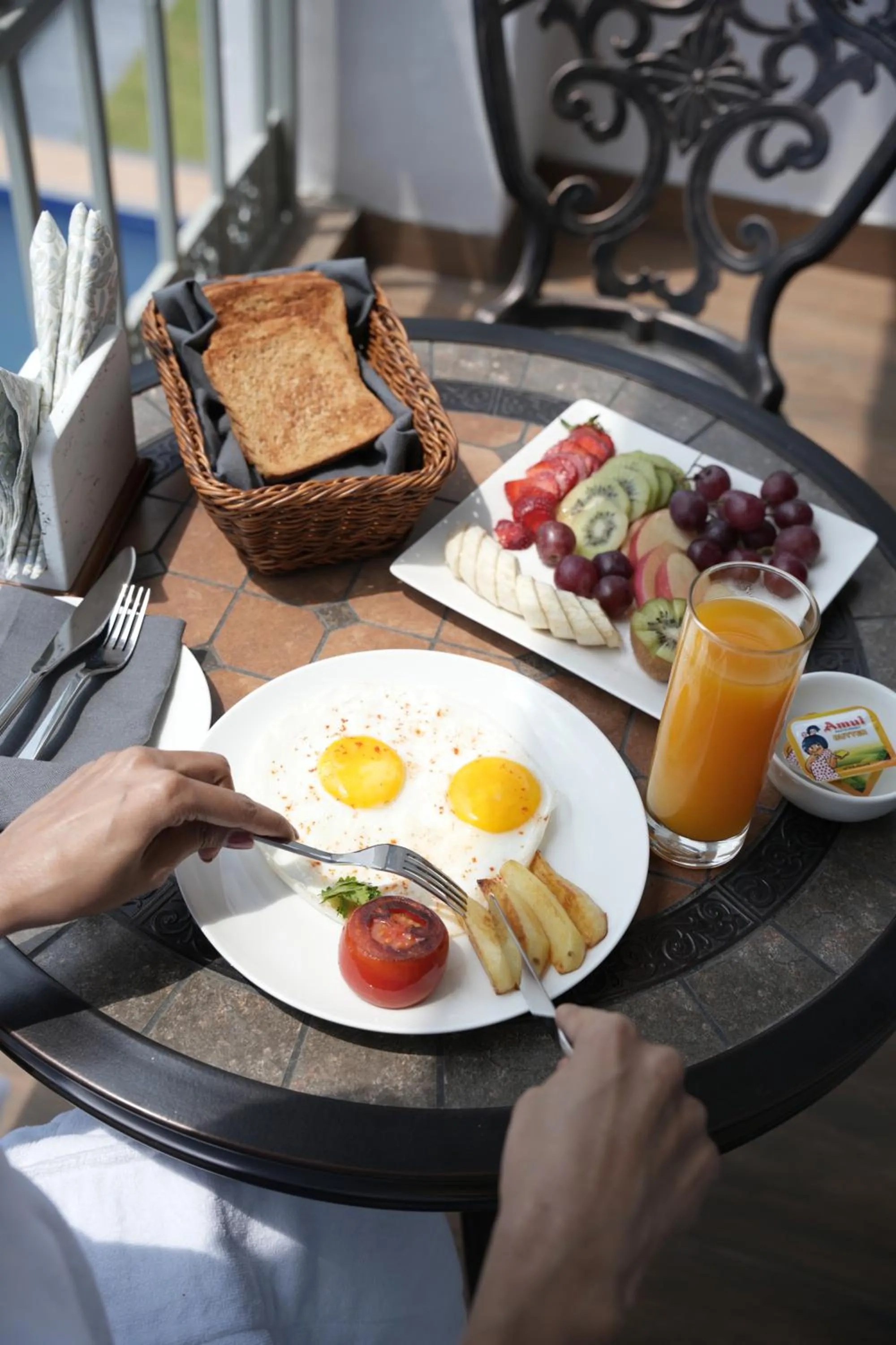 Breakfast in The Belvedere Kasauli